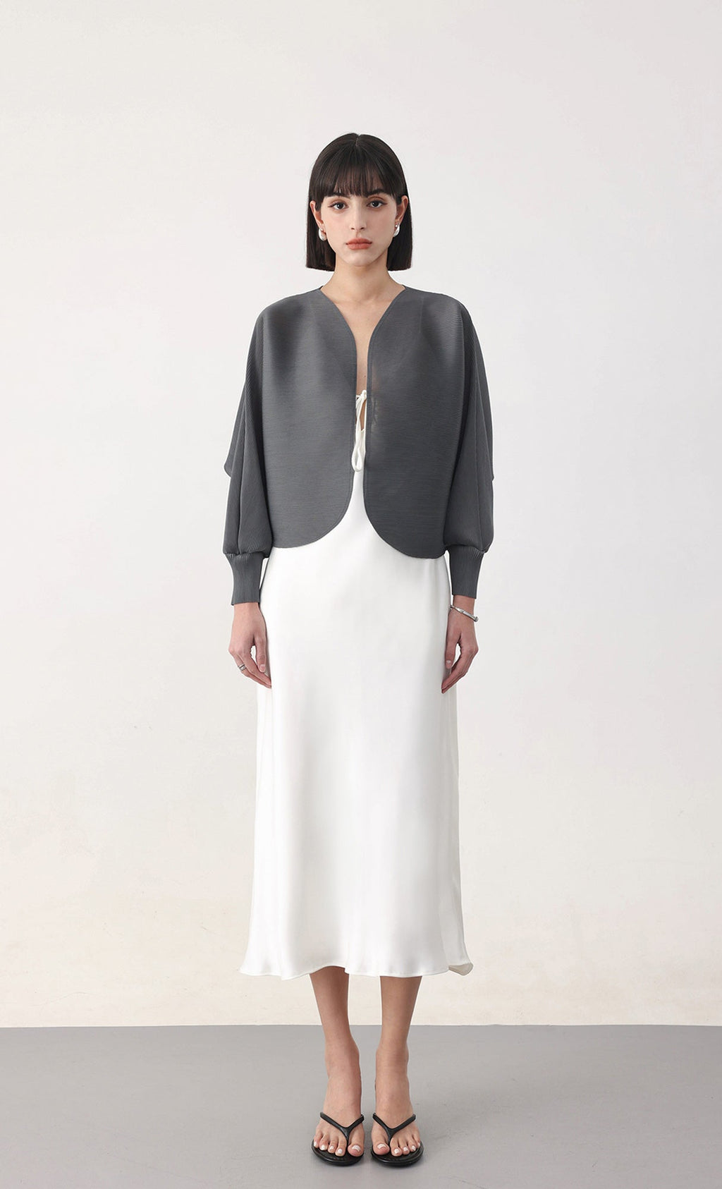 Ray pleated cardigan_charcoal