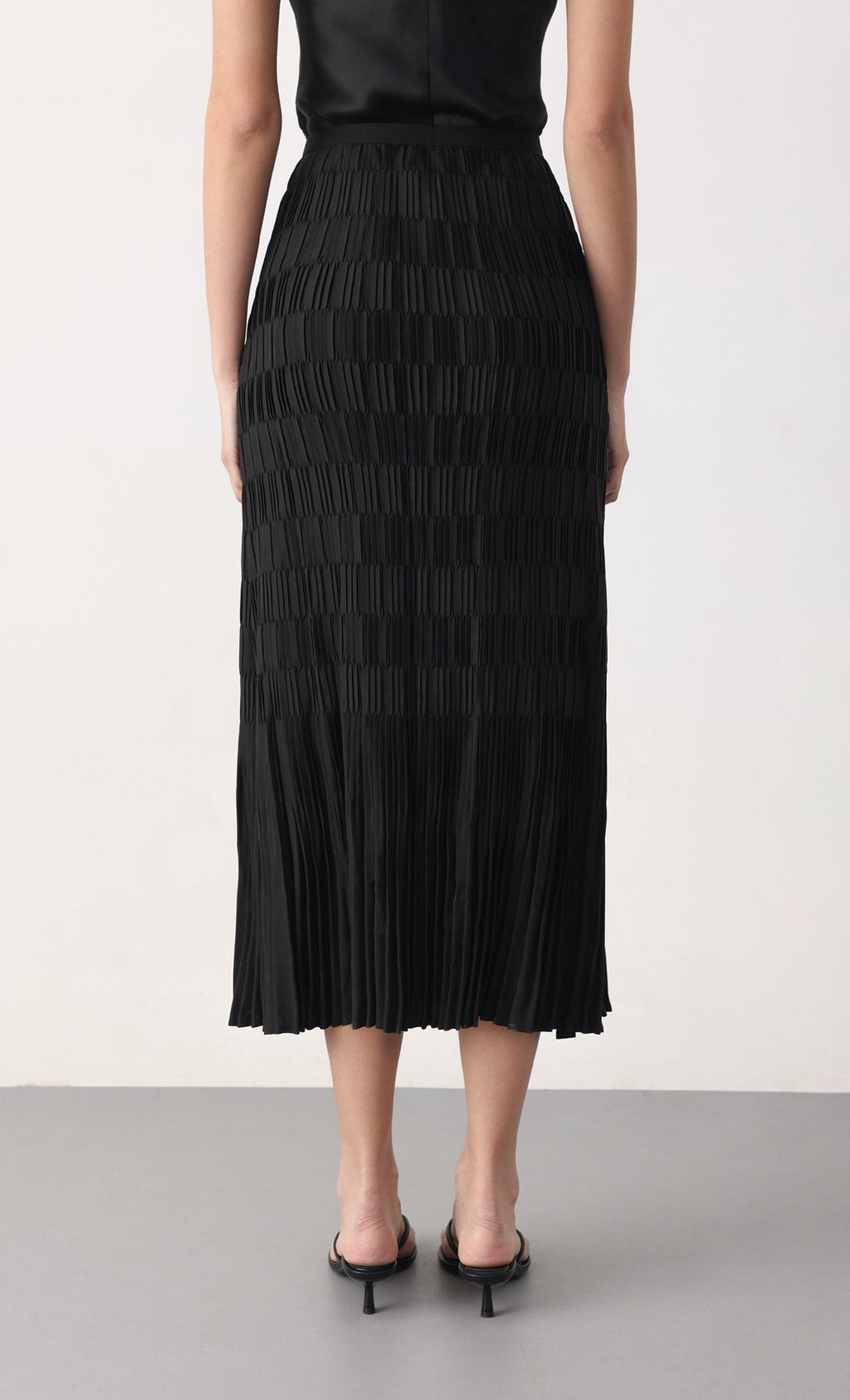 Rolly pleated skirt_black