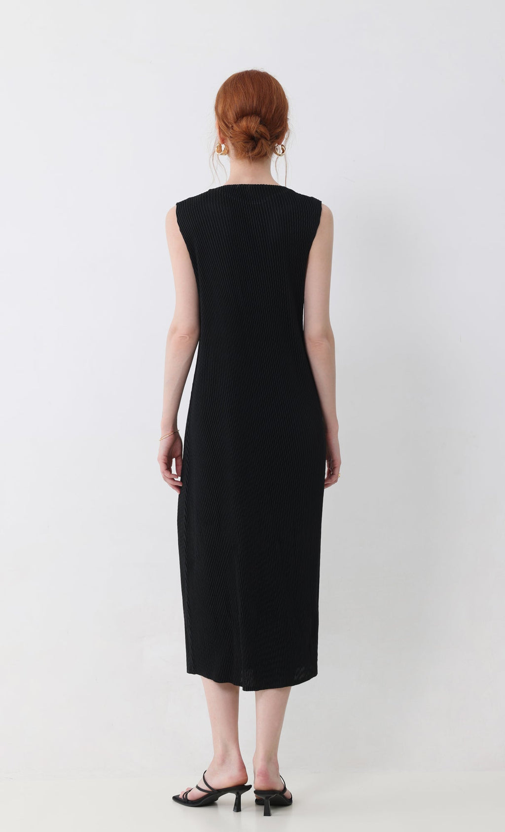 ner sleeveless pleats dress_black