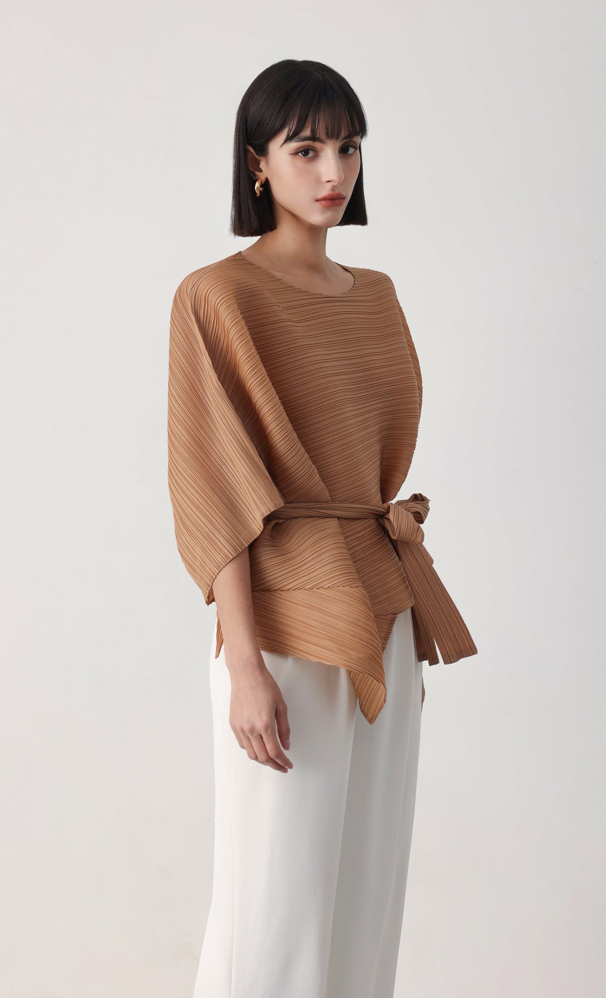 Tria pleated blouse & strap set_camel
