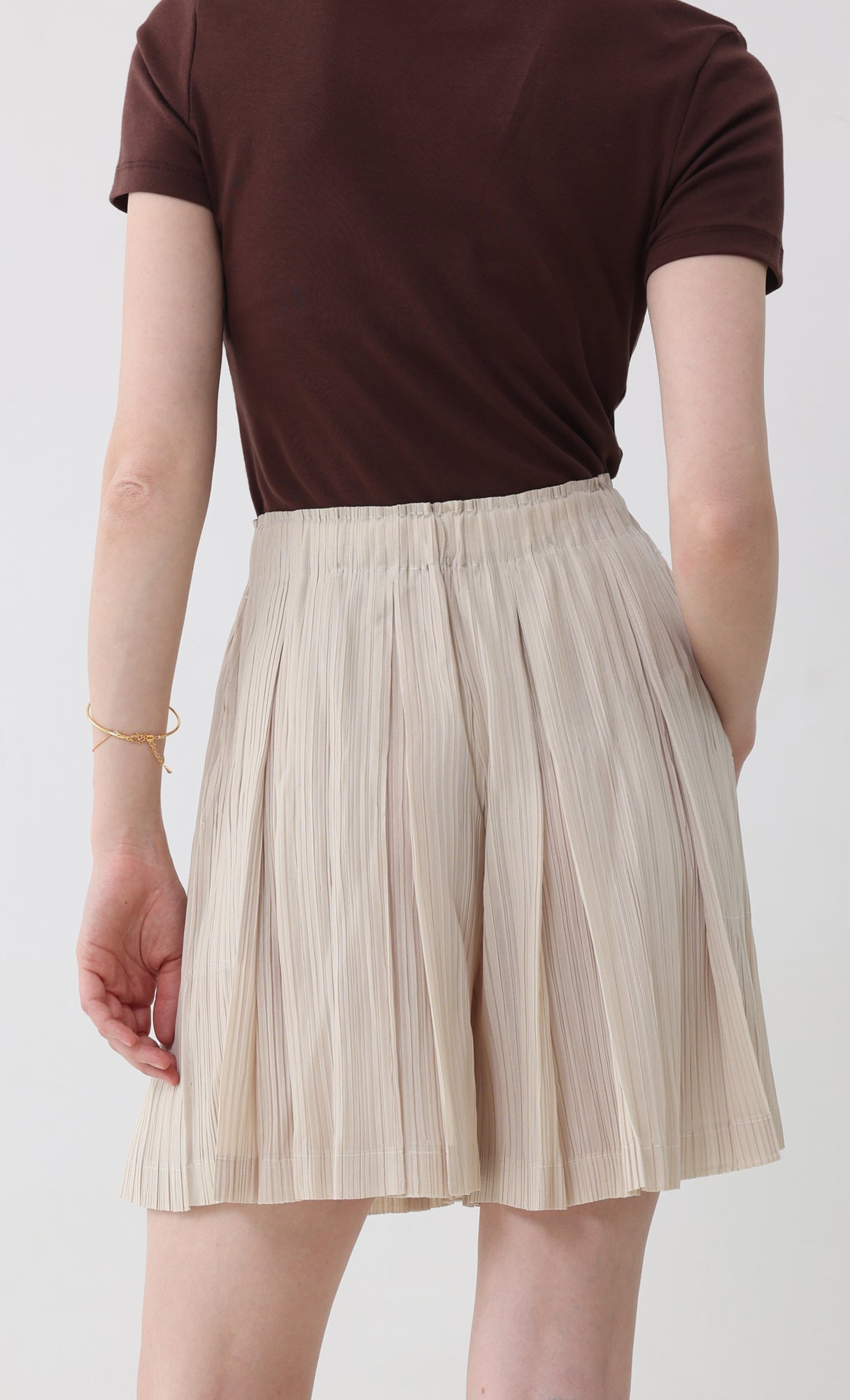 Dain pleated half pants_beige