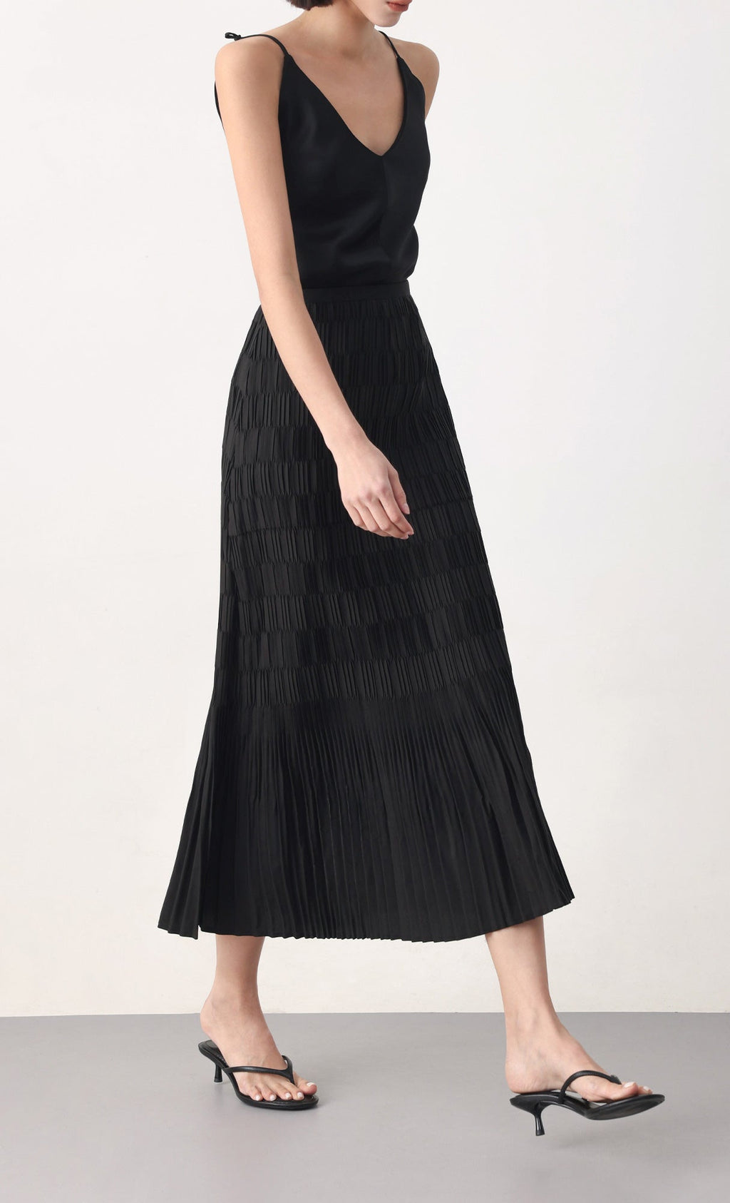 Rolly pleated skirt_black