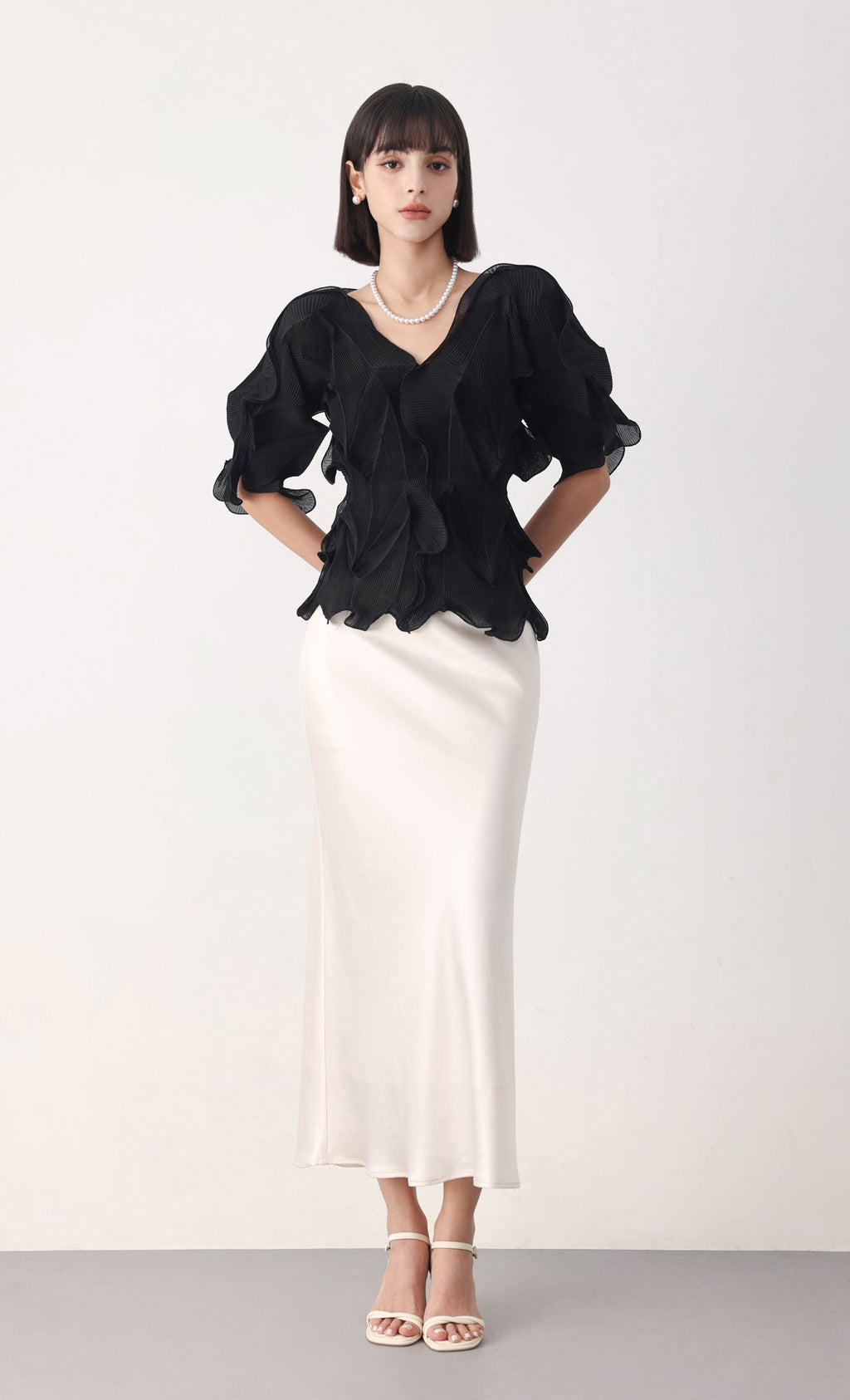 Curves pleated blouse_black