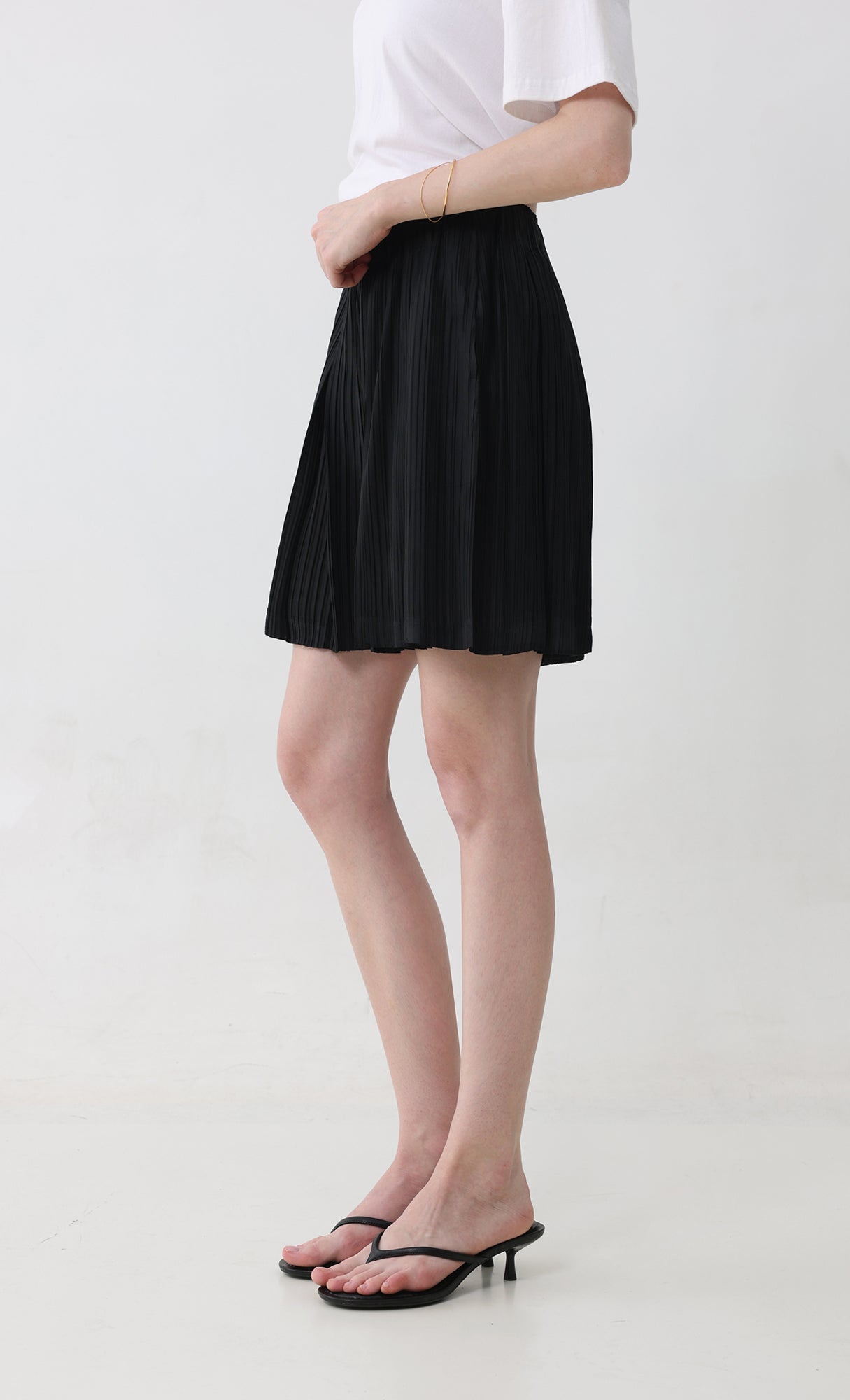 Dain pleated half pants_black