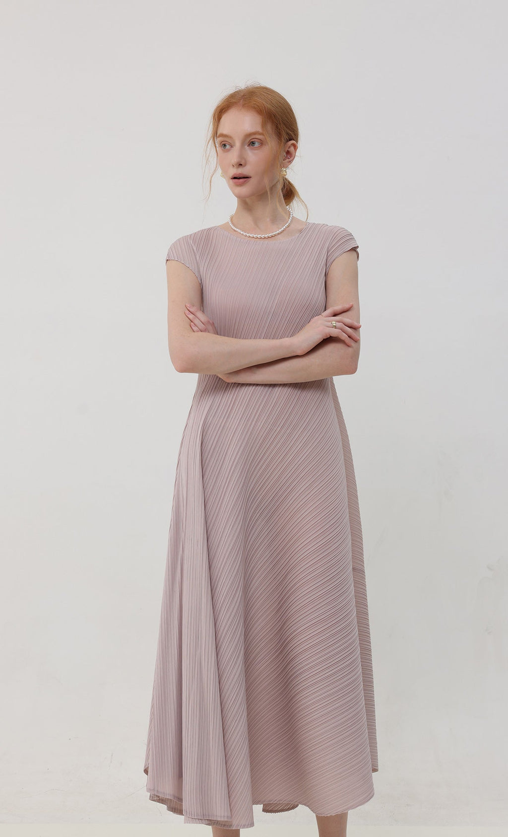 Rosy flare pleated dress_pinkbeige