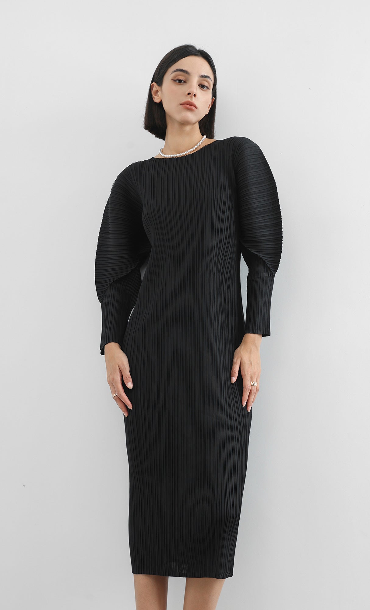arc pleated dress_black