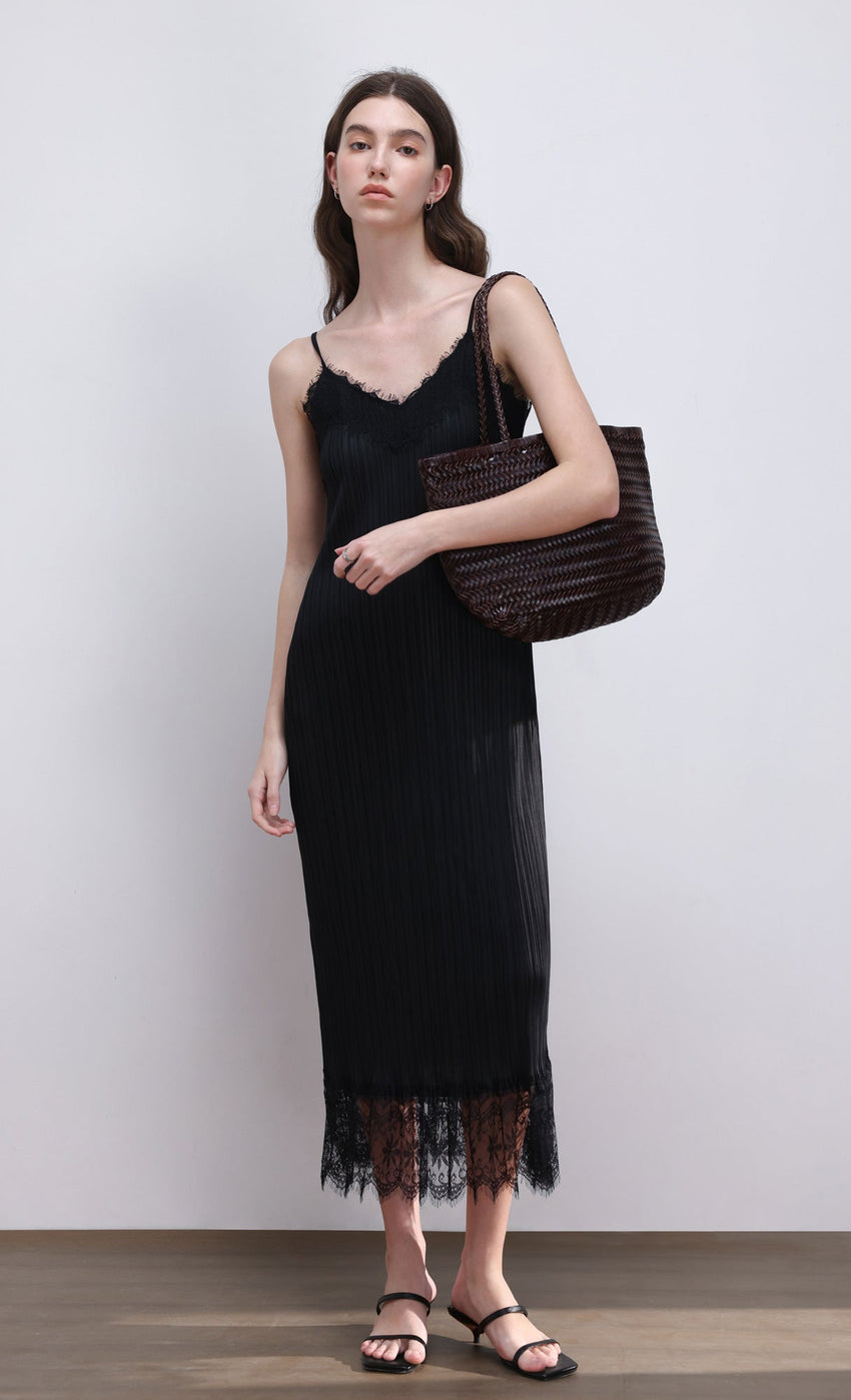 Pleated lace slip dress (black)