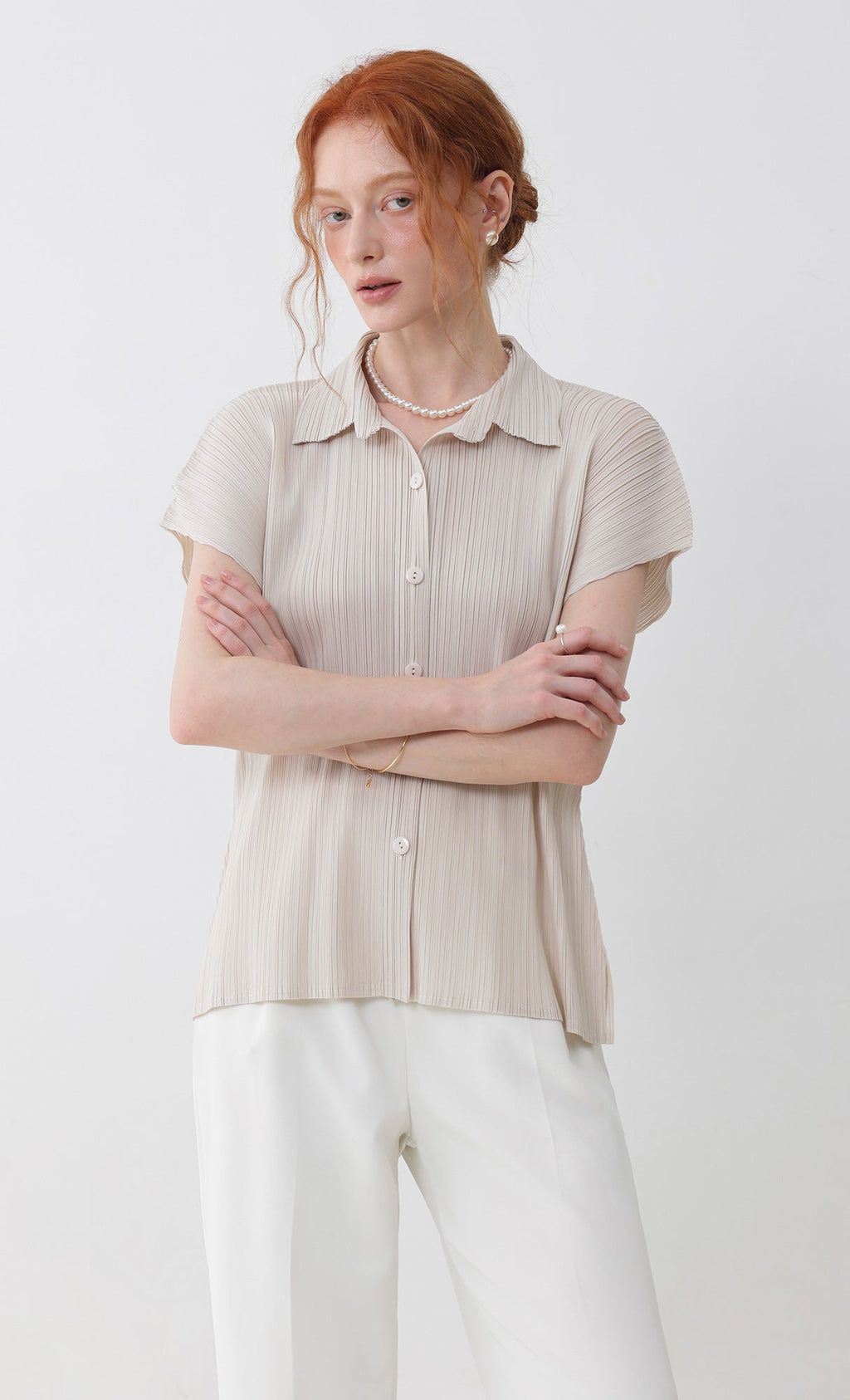 tinted collard pleated shirts_lightbeige