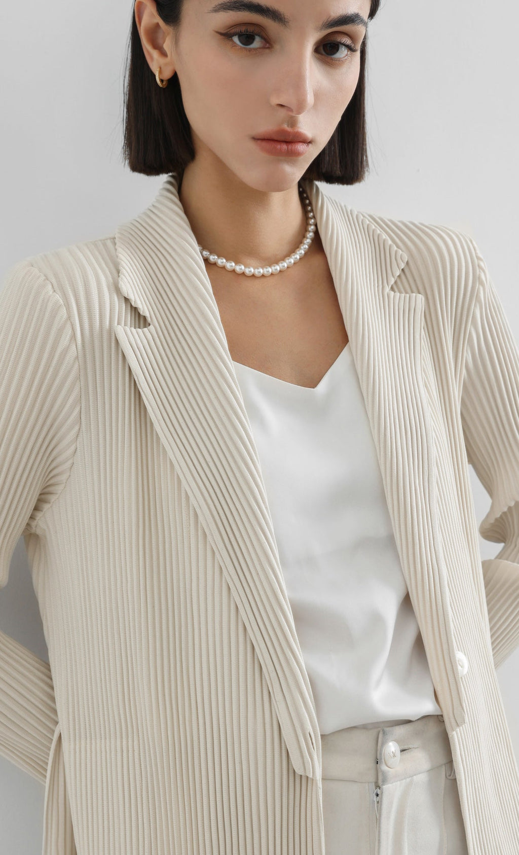 haze pleated belted trench_ivory