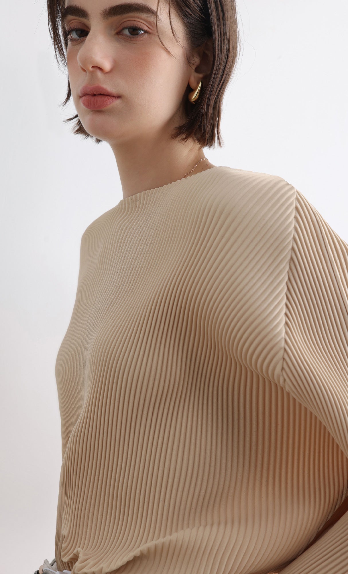 Rindy ray pleated Top_Light-Beige