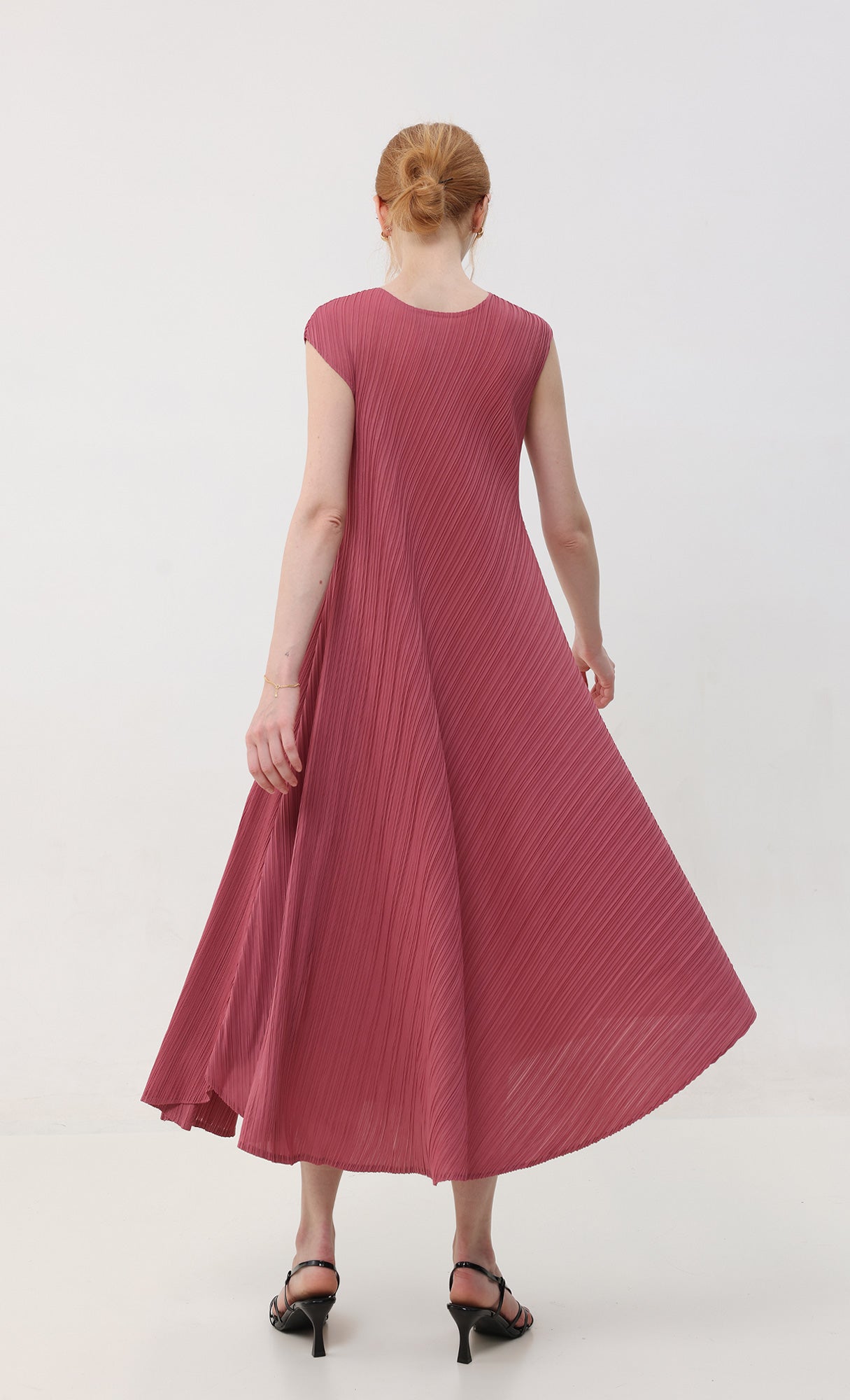 Rosy flare pleated dress_indipink