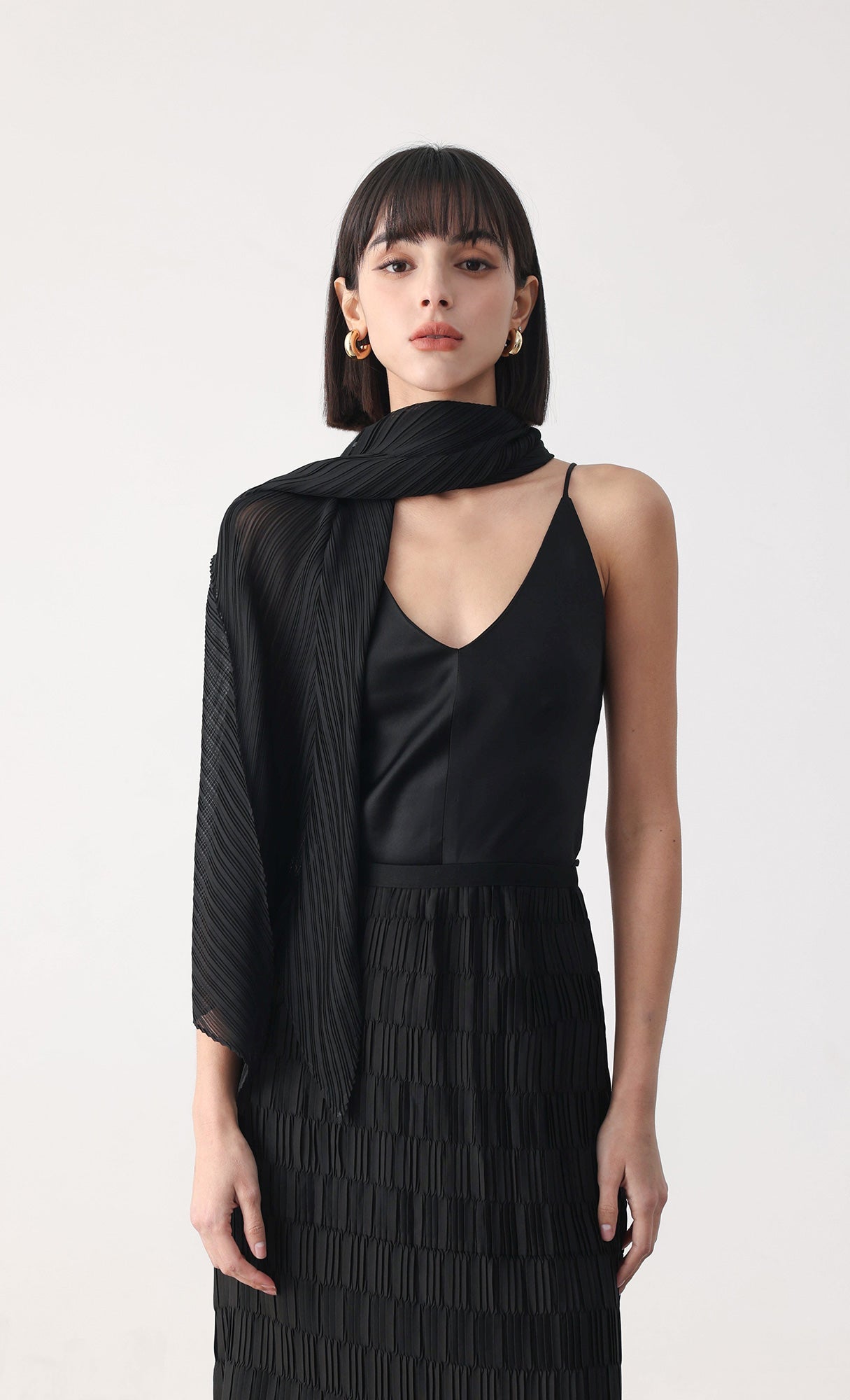 Essential pleated scarf_black