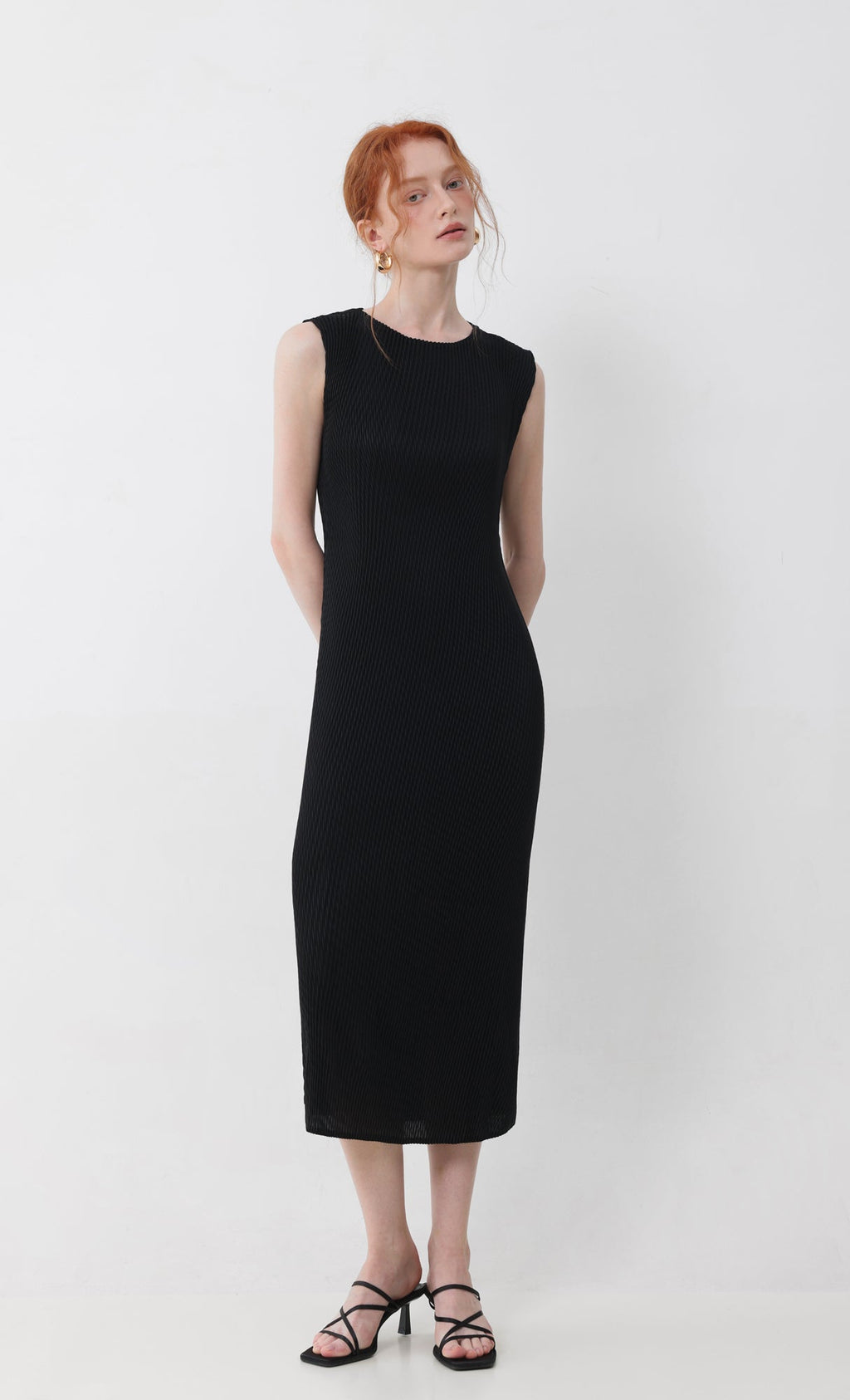 ner sleeveless pleats dress_black