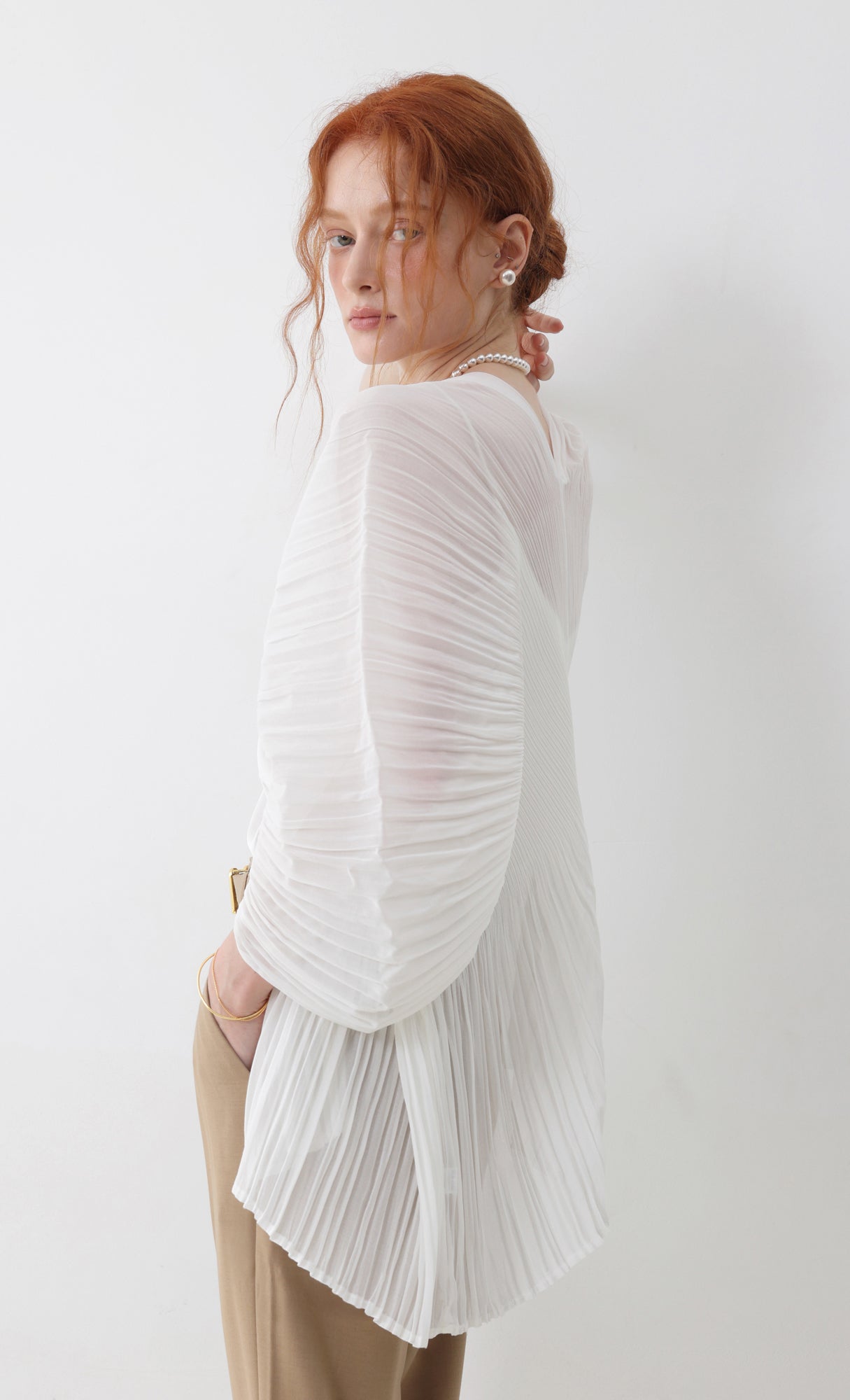 Aban pleated puff cardigan_ivory