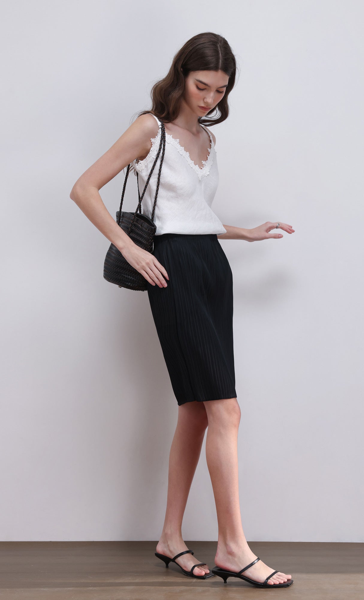 Dara pleated midi skirt_black