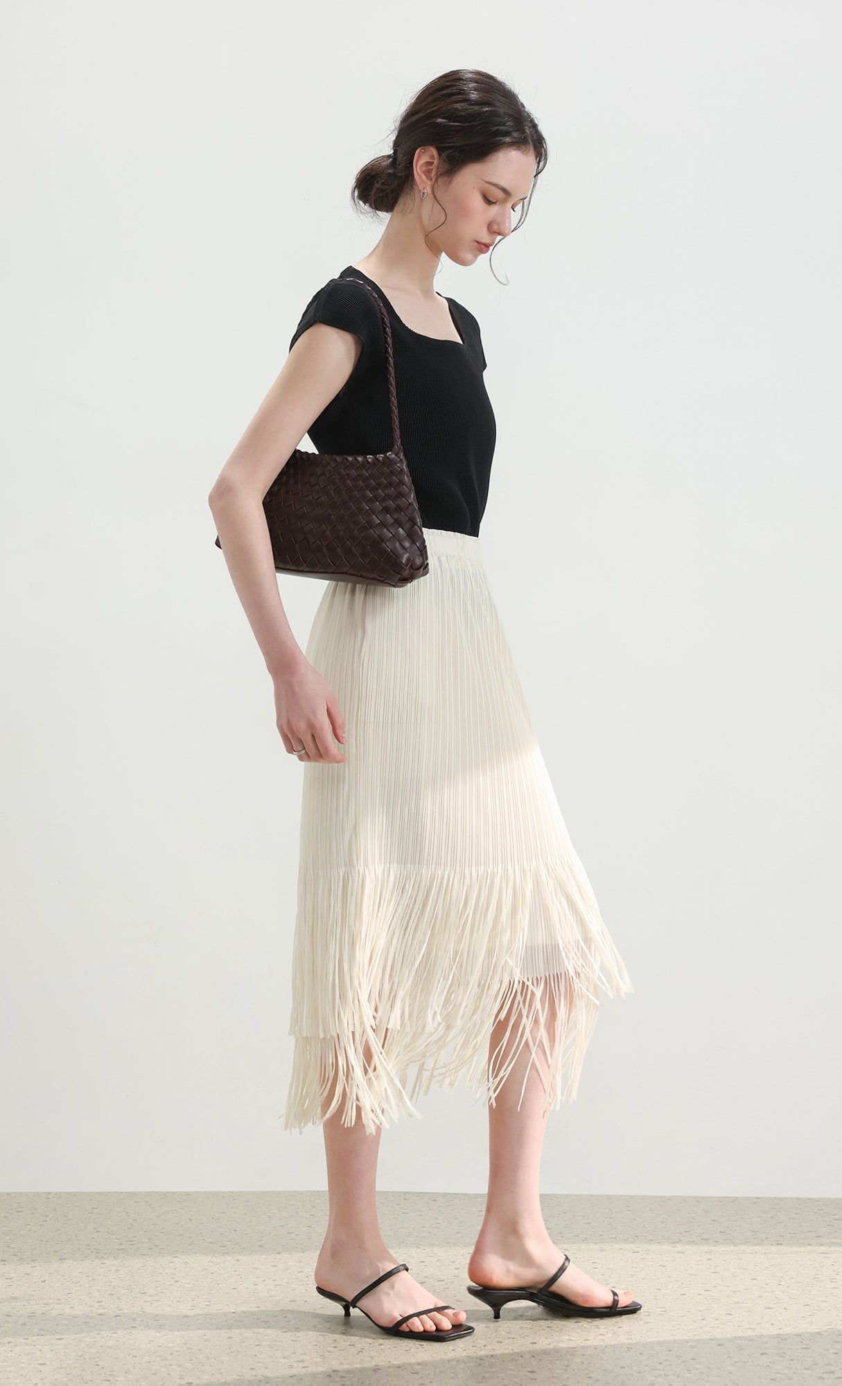 Nesia weaving shouler bag_brown