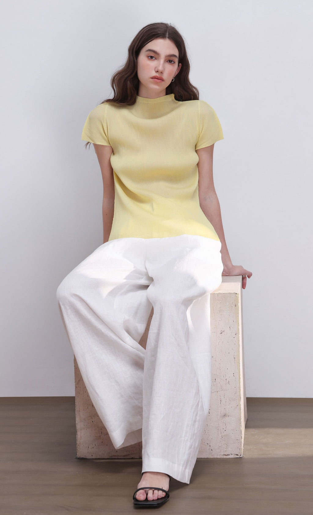 Lao pleated half neck top_yellow
