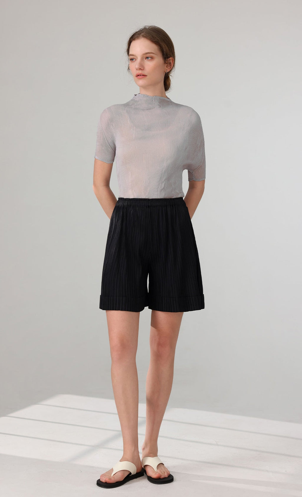 Mono Pleated Half Pants_black
