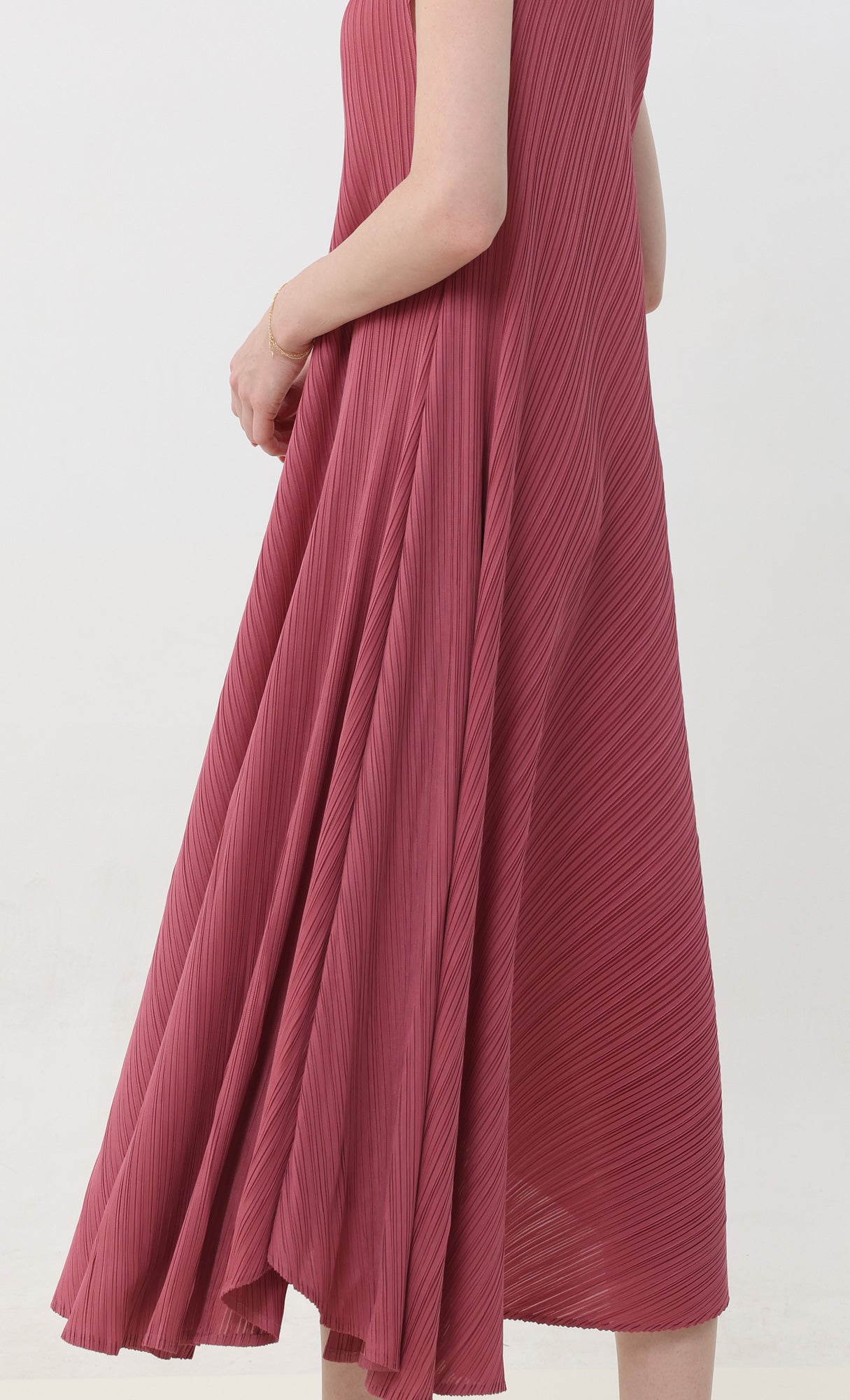 Rosy flare pleated dress_indipink
