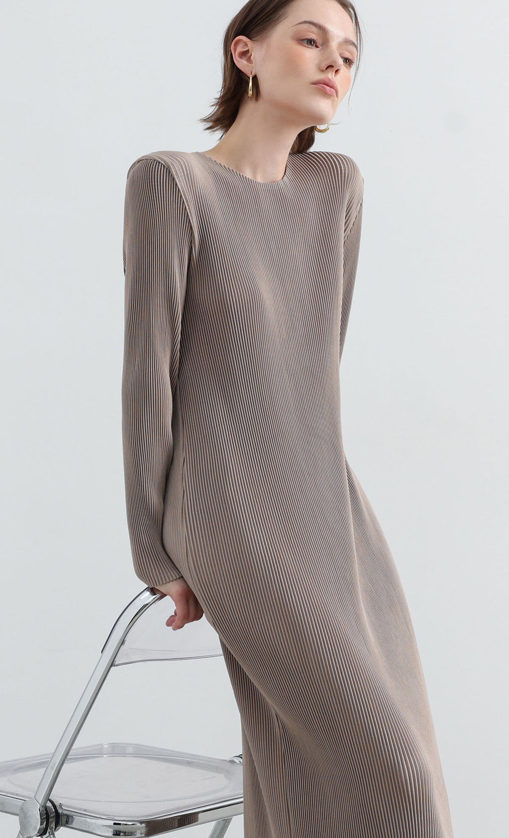 Essential Relaxed Pleats Dress_Beige