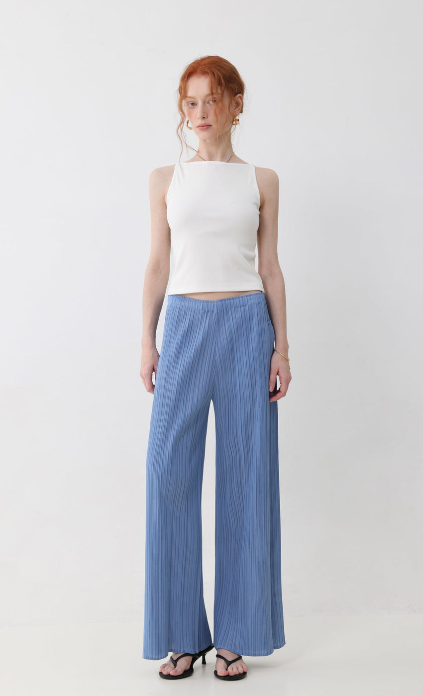 Short / Blue