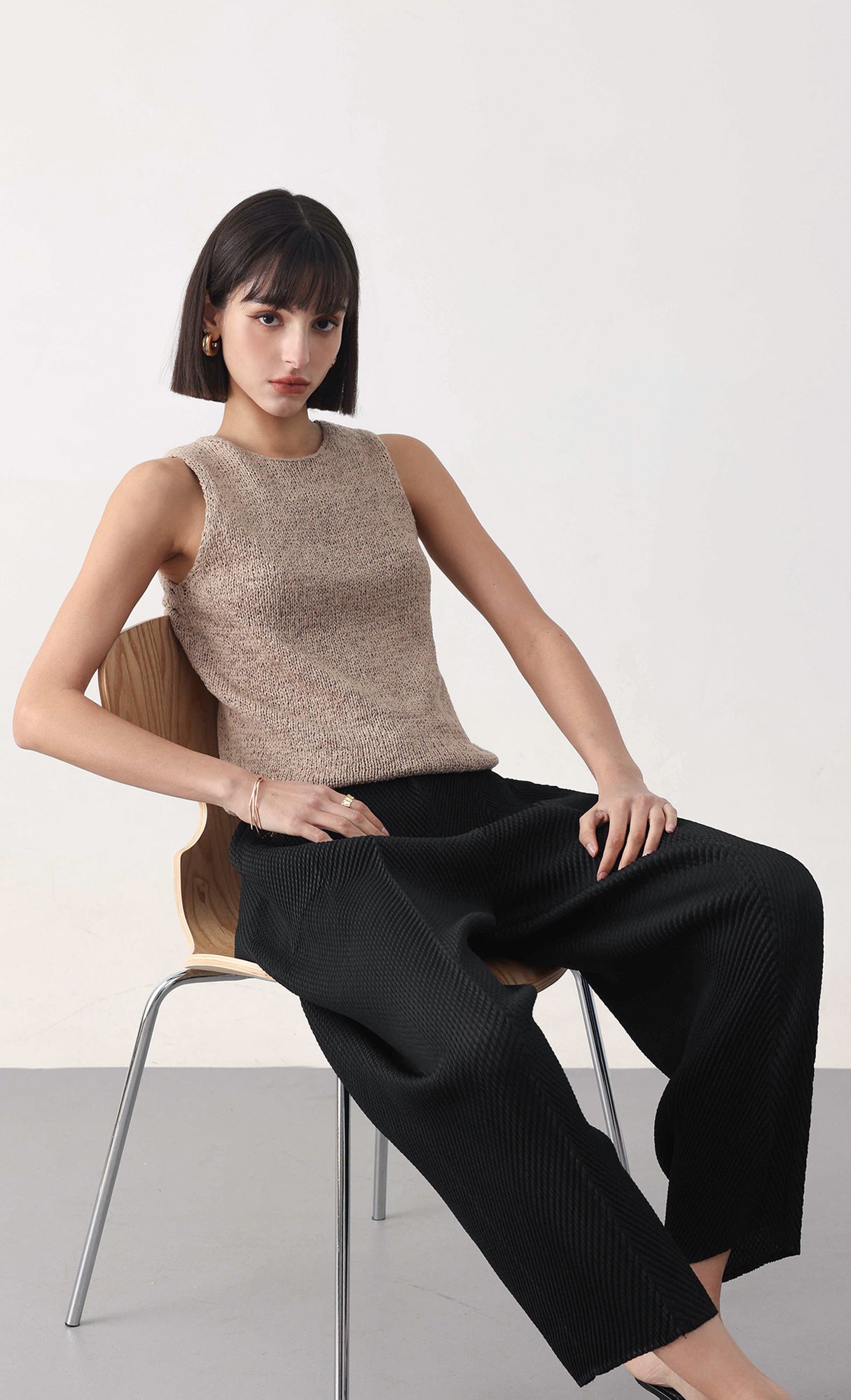 Circular pleated pants_black