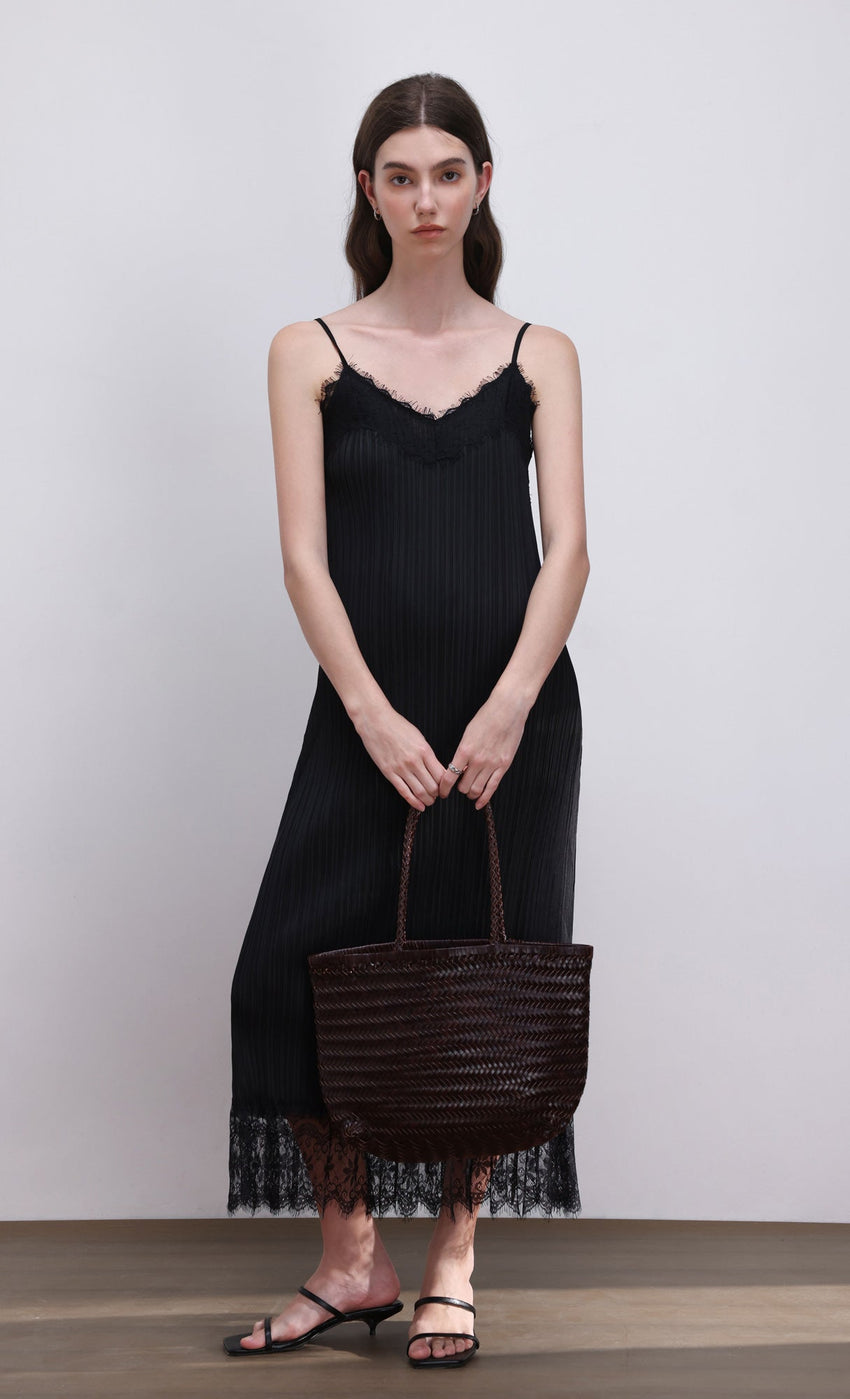 Pleated lace slip dress (black)