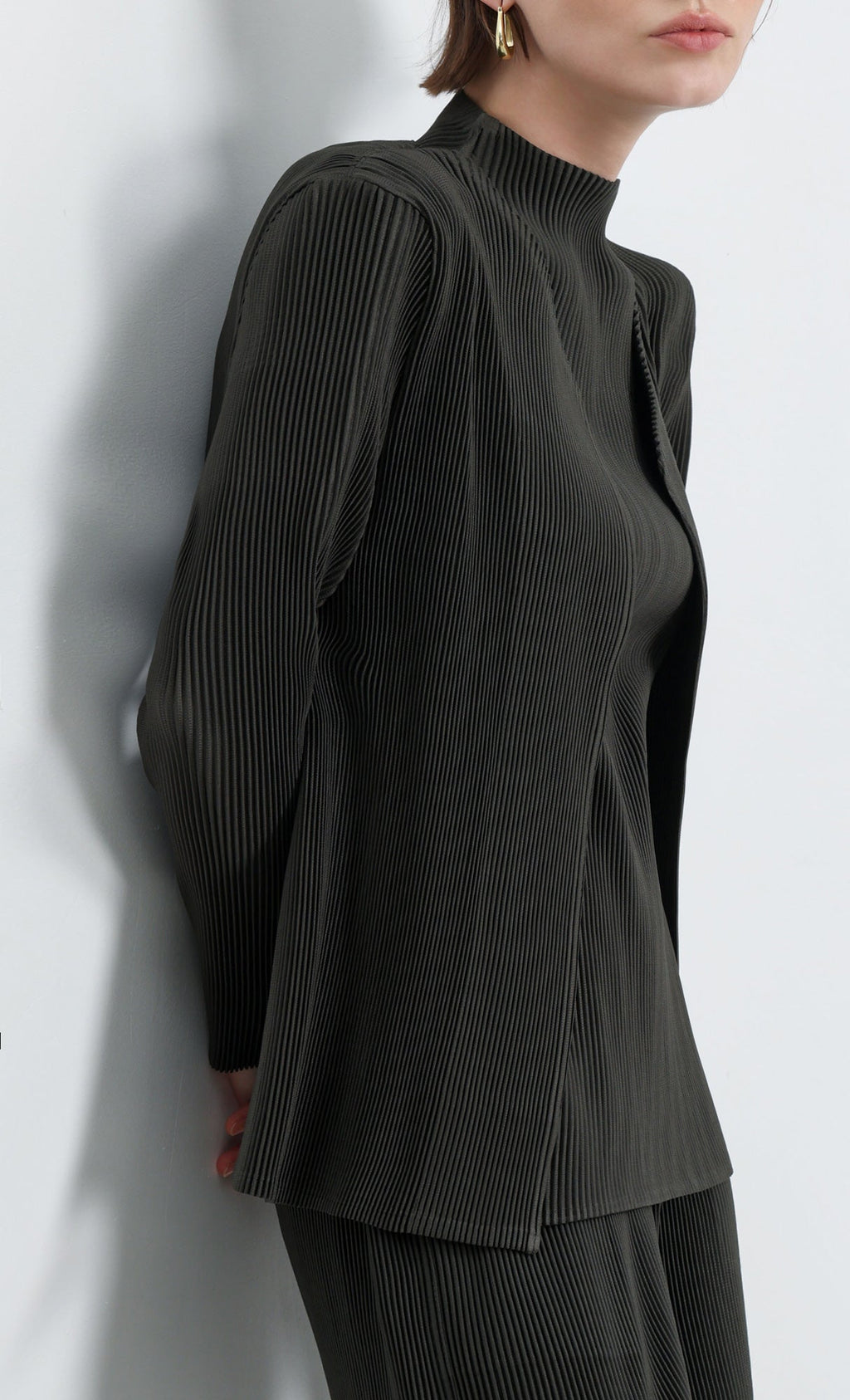 Essential Pleated Cardigan_Khaki