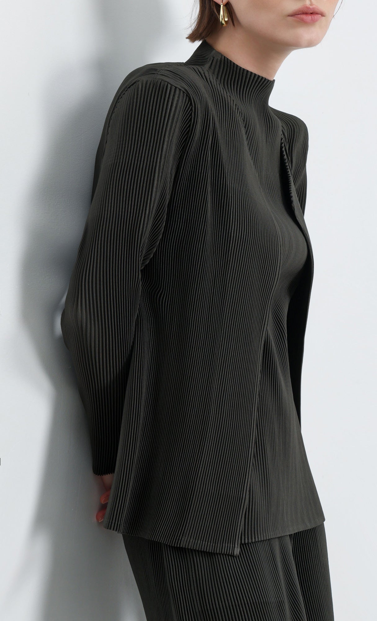 Essential Pleated Cardigan_Khaki