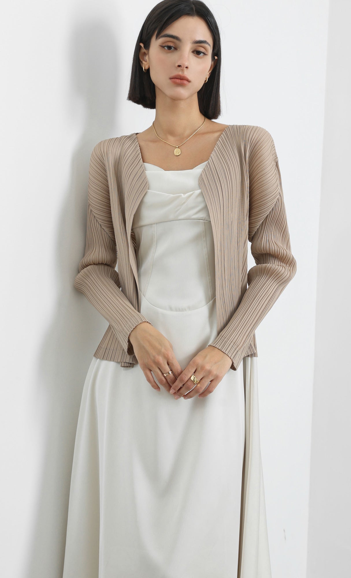 modi pleated cardigan_beige
