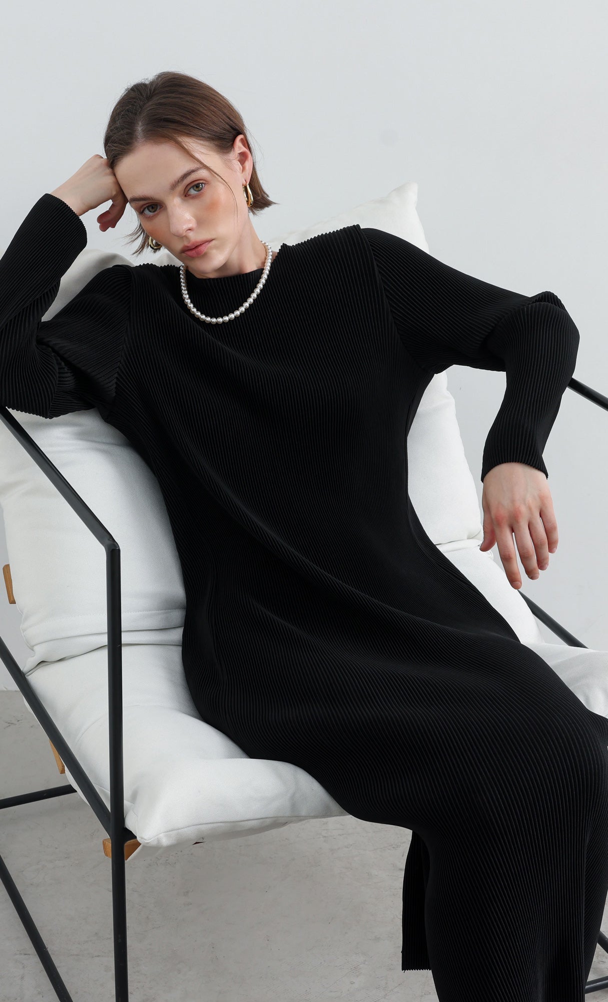 Essential Relaxed Pleated Dress_Black