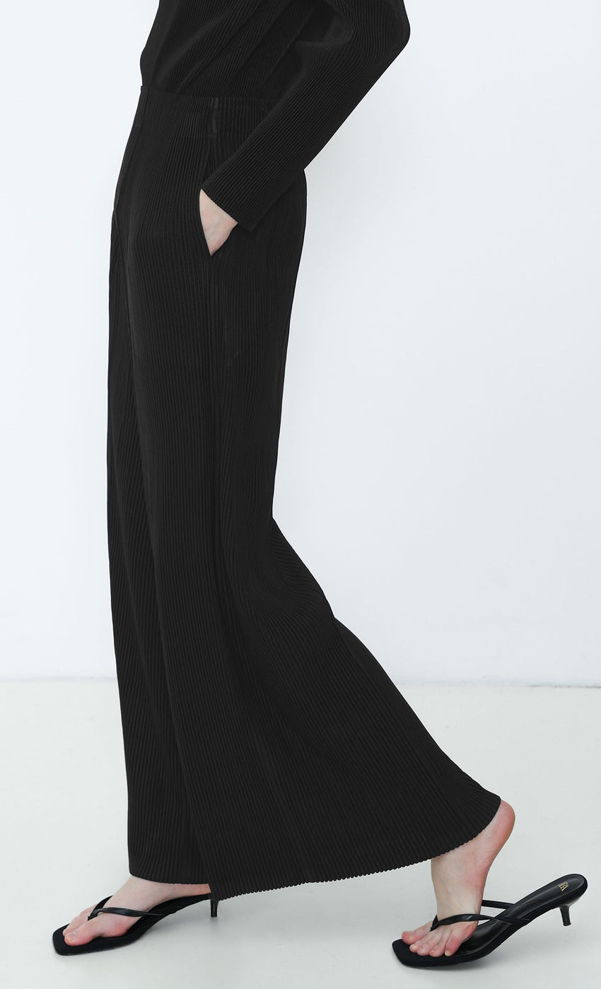 One Size - Fits XS to L / Black