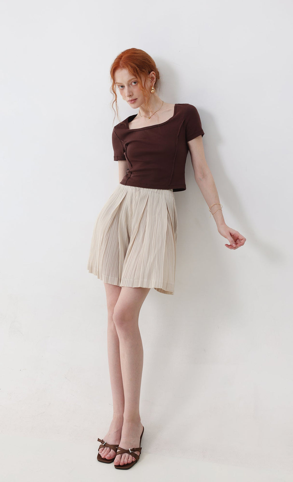 Dain pleated half pants_beige
