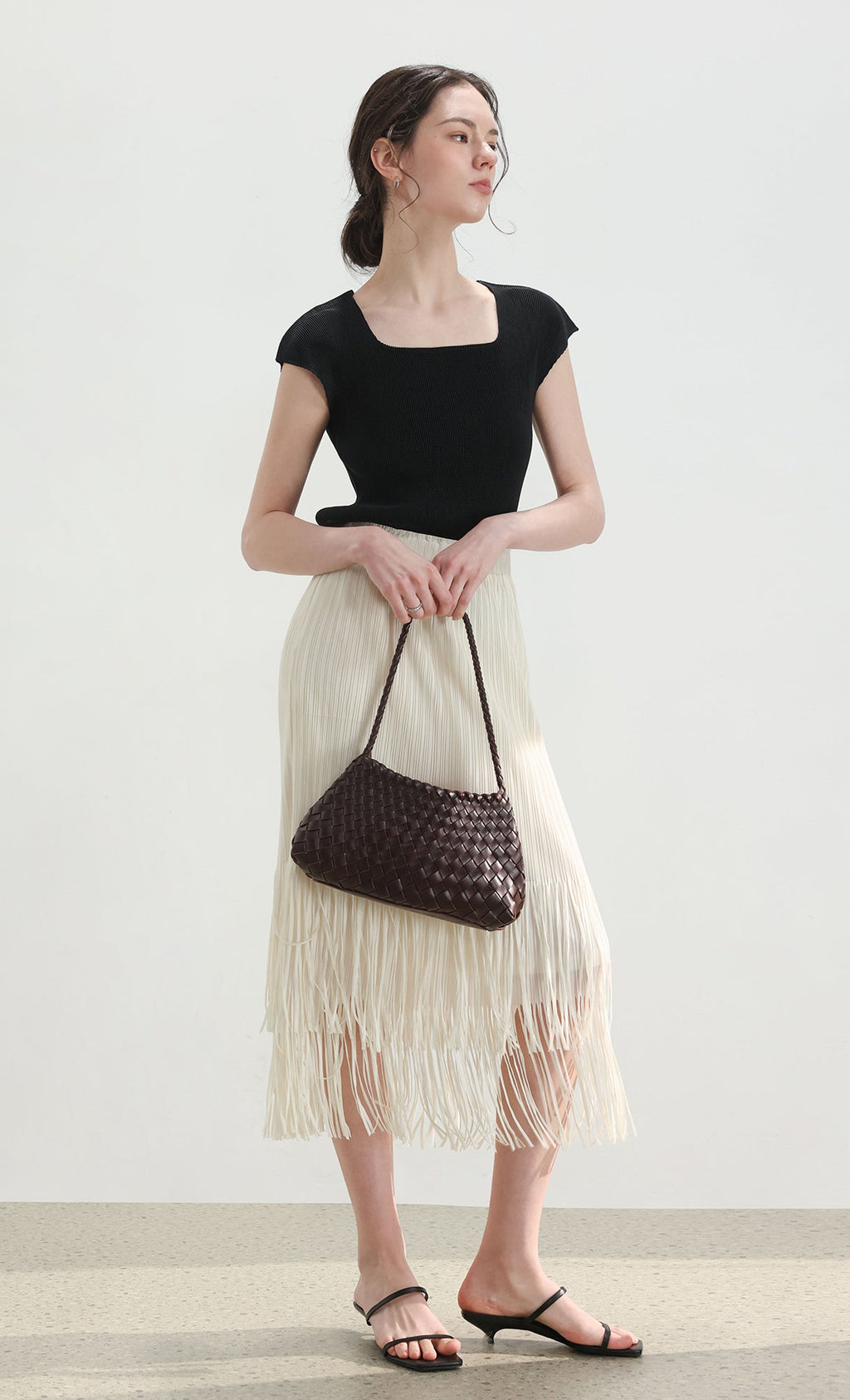 Nesia weaving shouler bag_brown