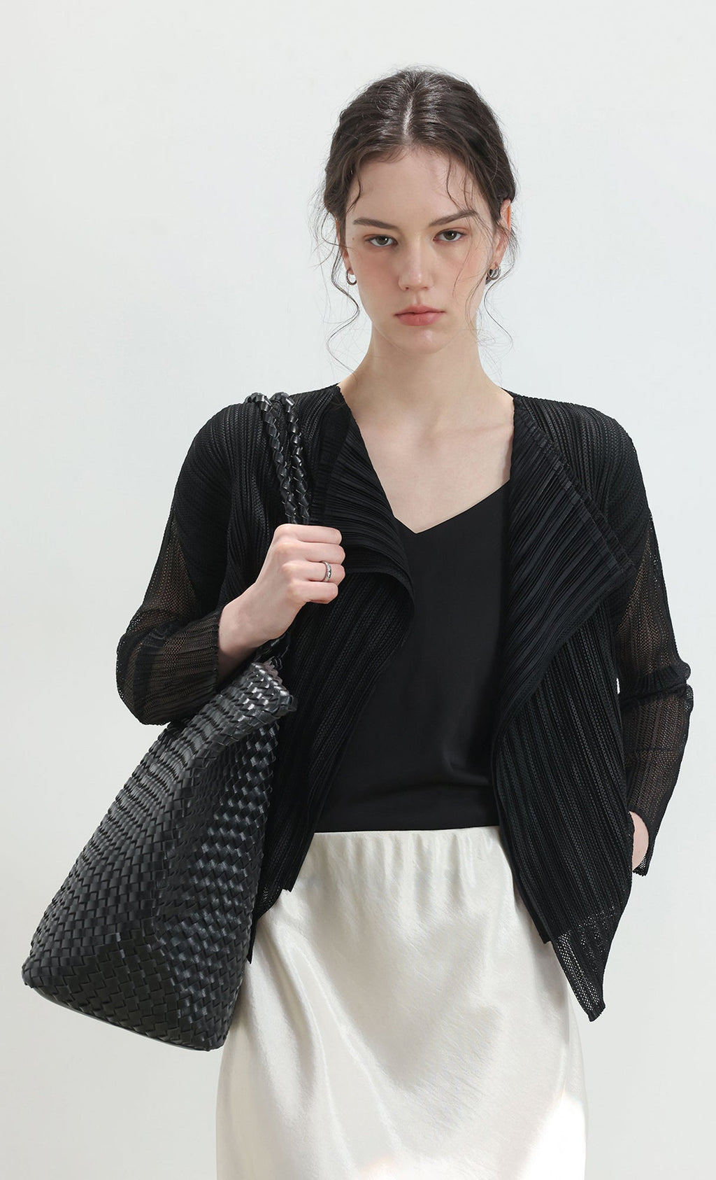 Airy pleated cardigan_black