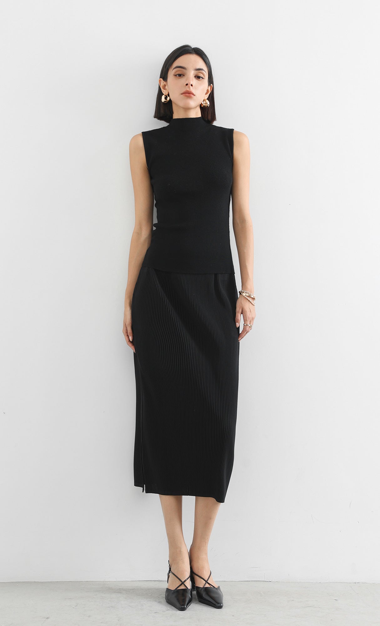 classy line pleated skirt_black