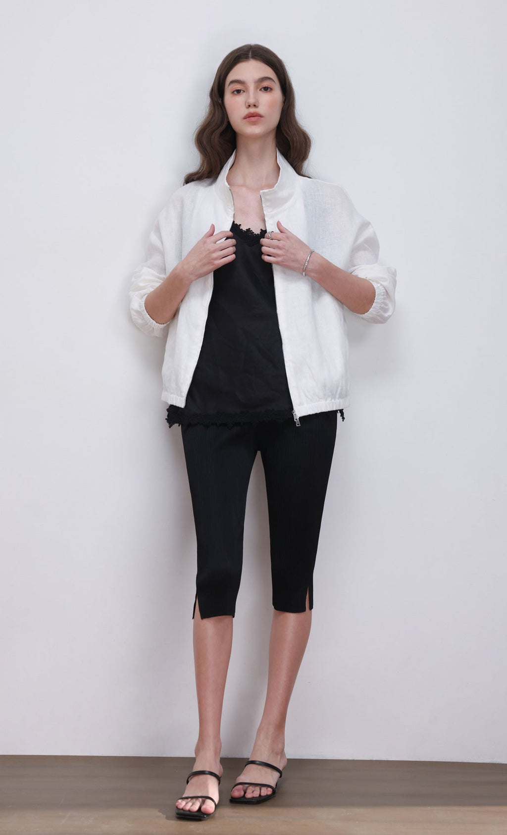 Pleated capri pants_black
