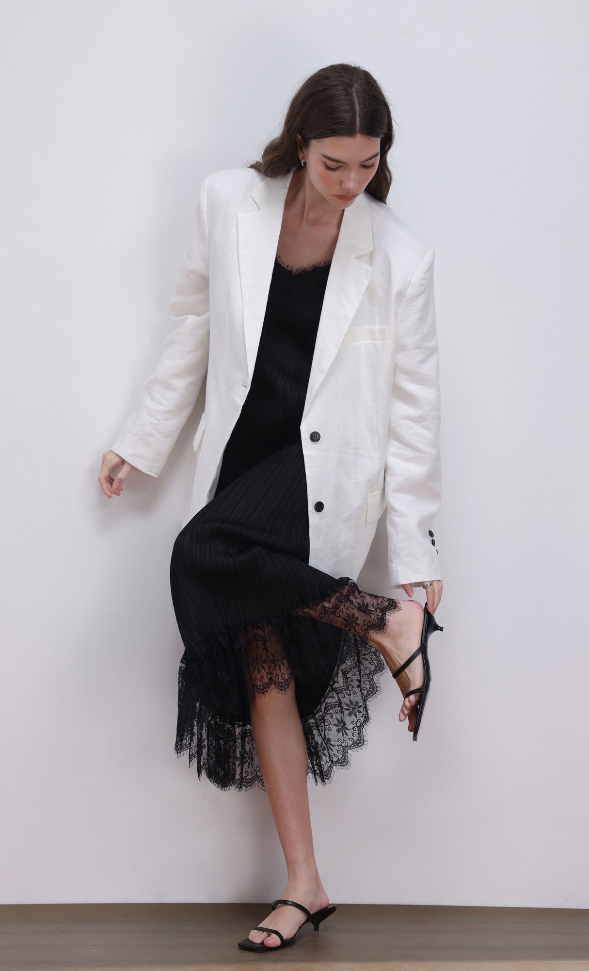 Pleated lace slip dress_black