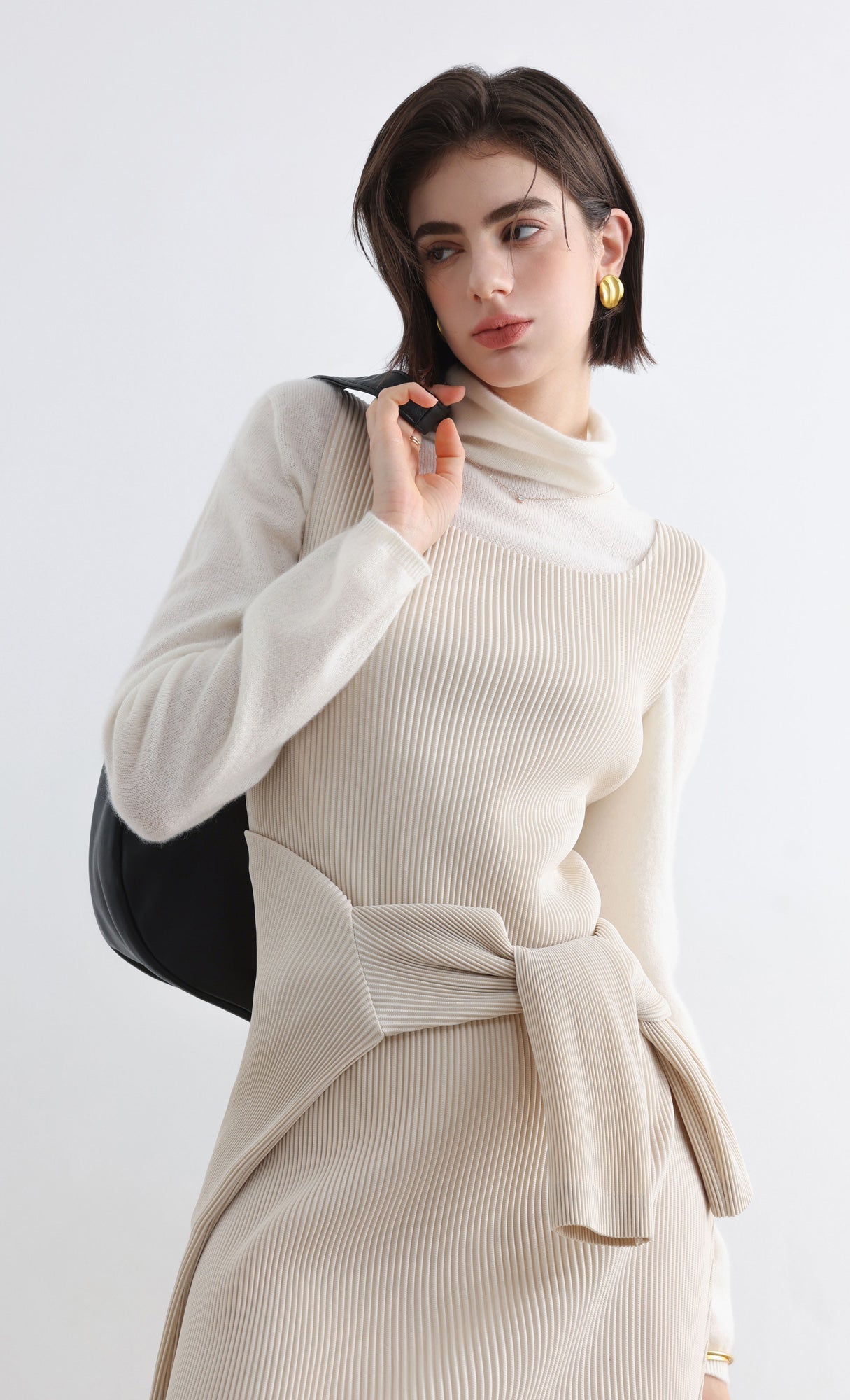 Soly Pleats Sleeveless Dress_Light-Beige