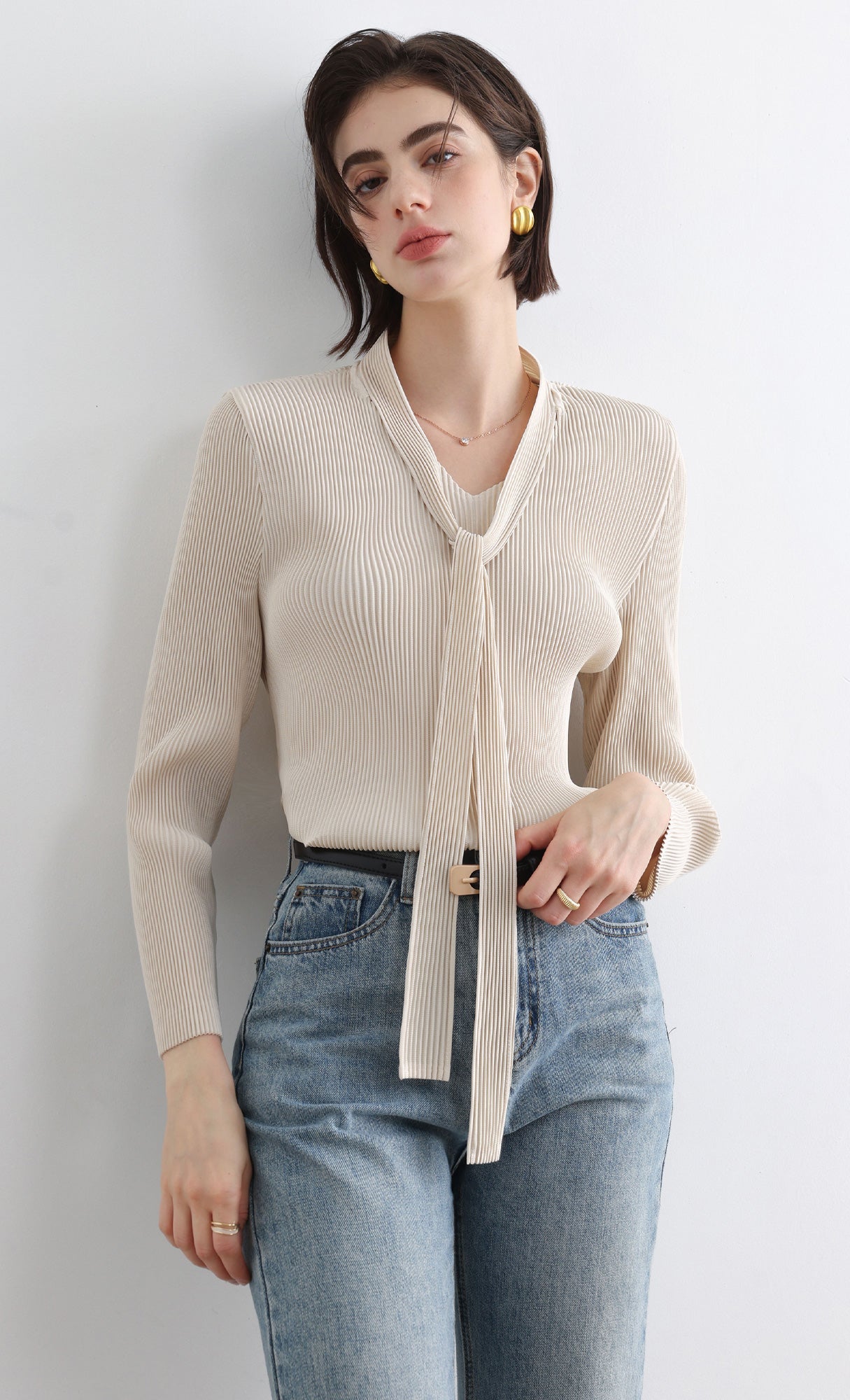 Ribbon Tie Pleated Top_Ivory