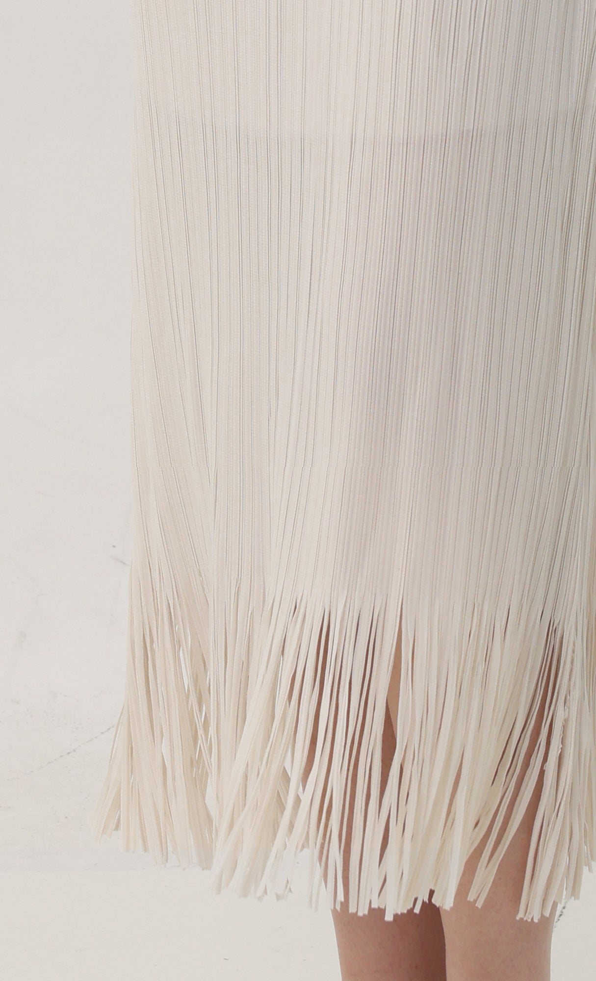 Fringe pleated slip dress_ivory
