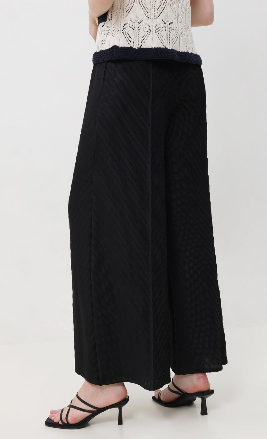 Long / Black
