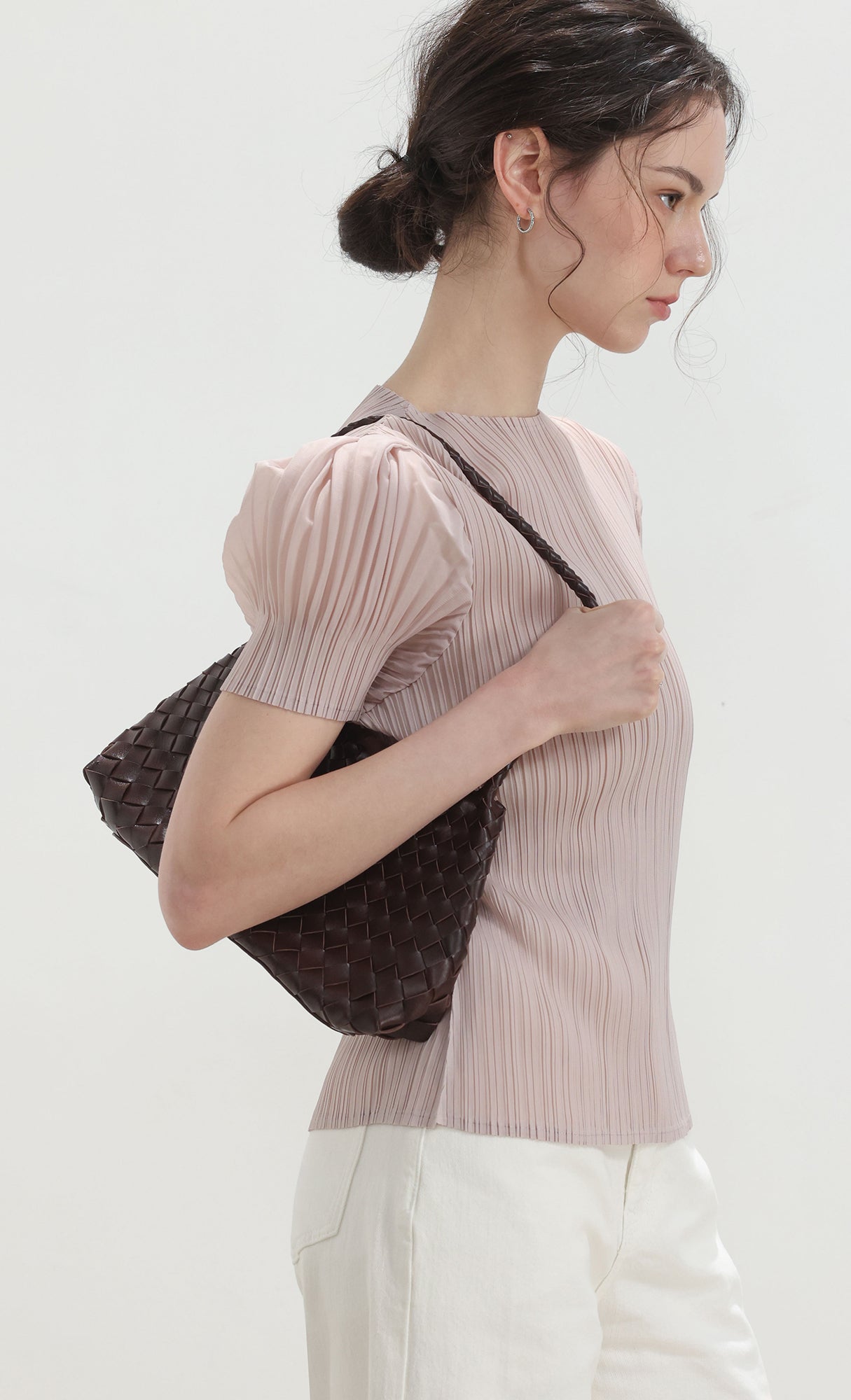 Nesia weaving shouler bag_brown
