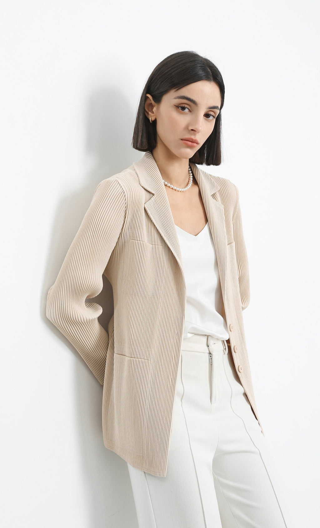 curve pleated set-up jacket_beige