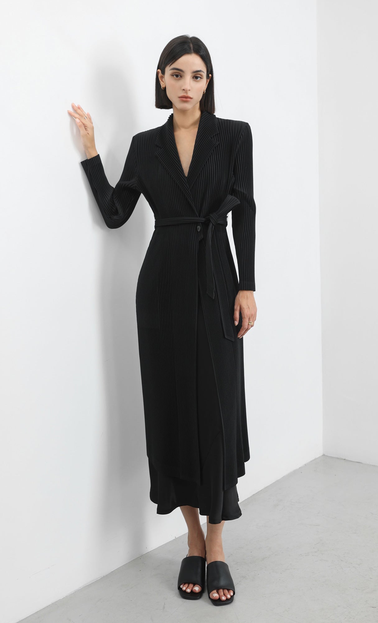 haze pleated belted trench_black