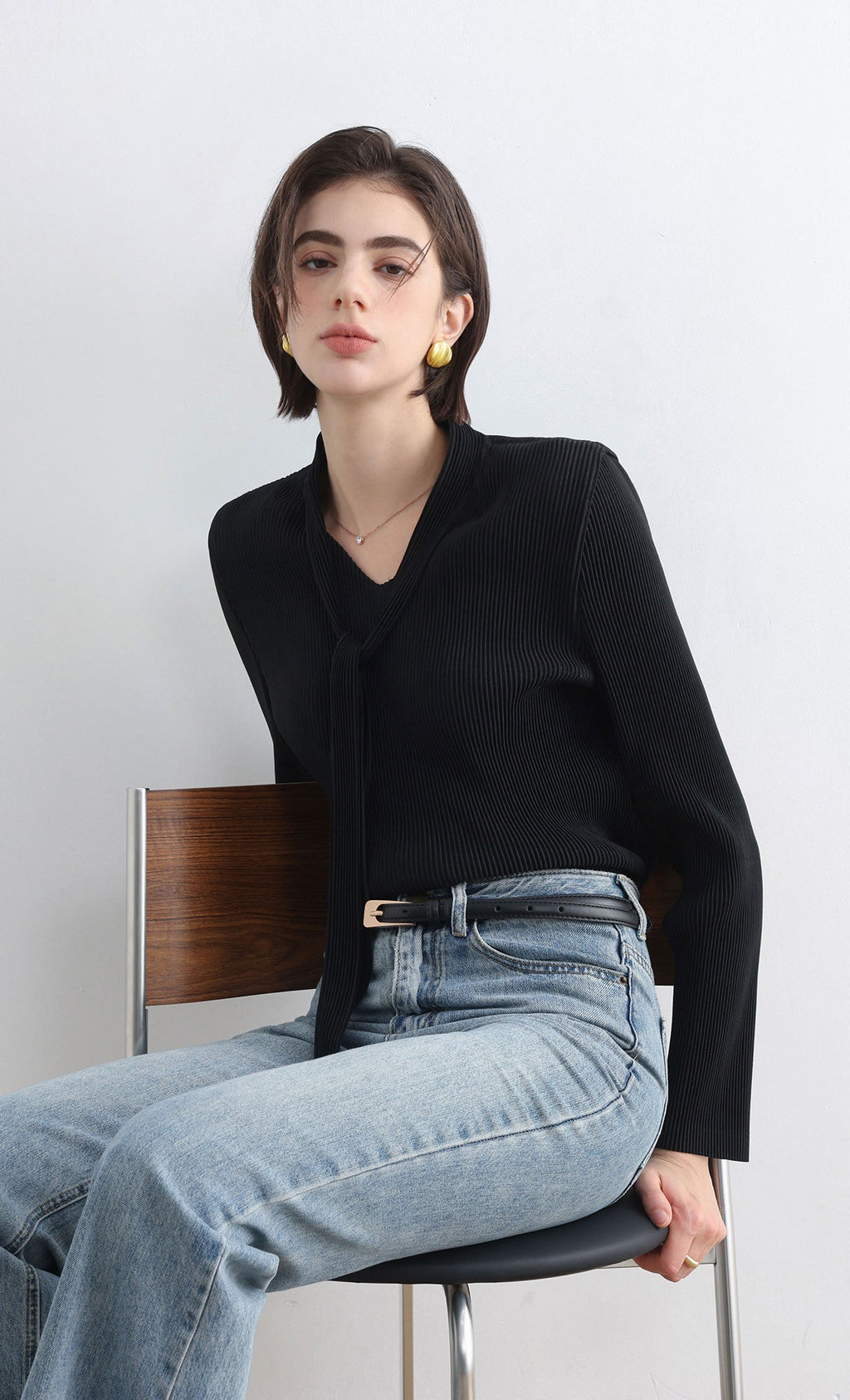 Ribbon Tie Pleated Top_Black