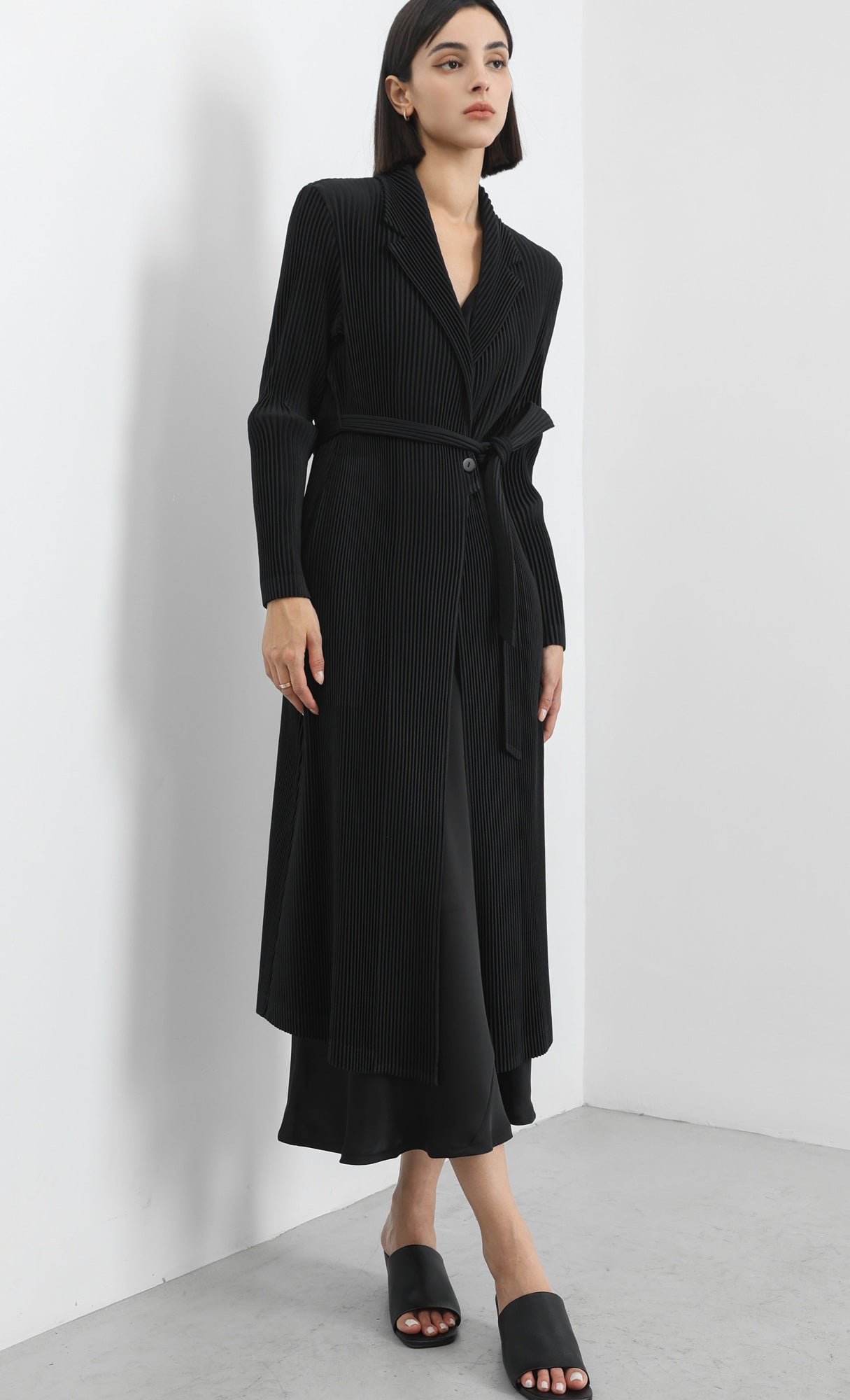 haze pleated belted trench_black