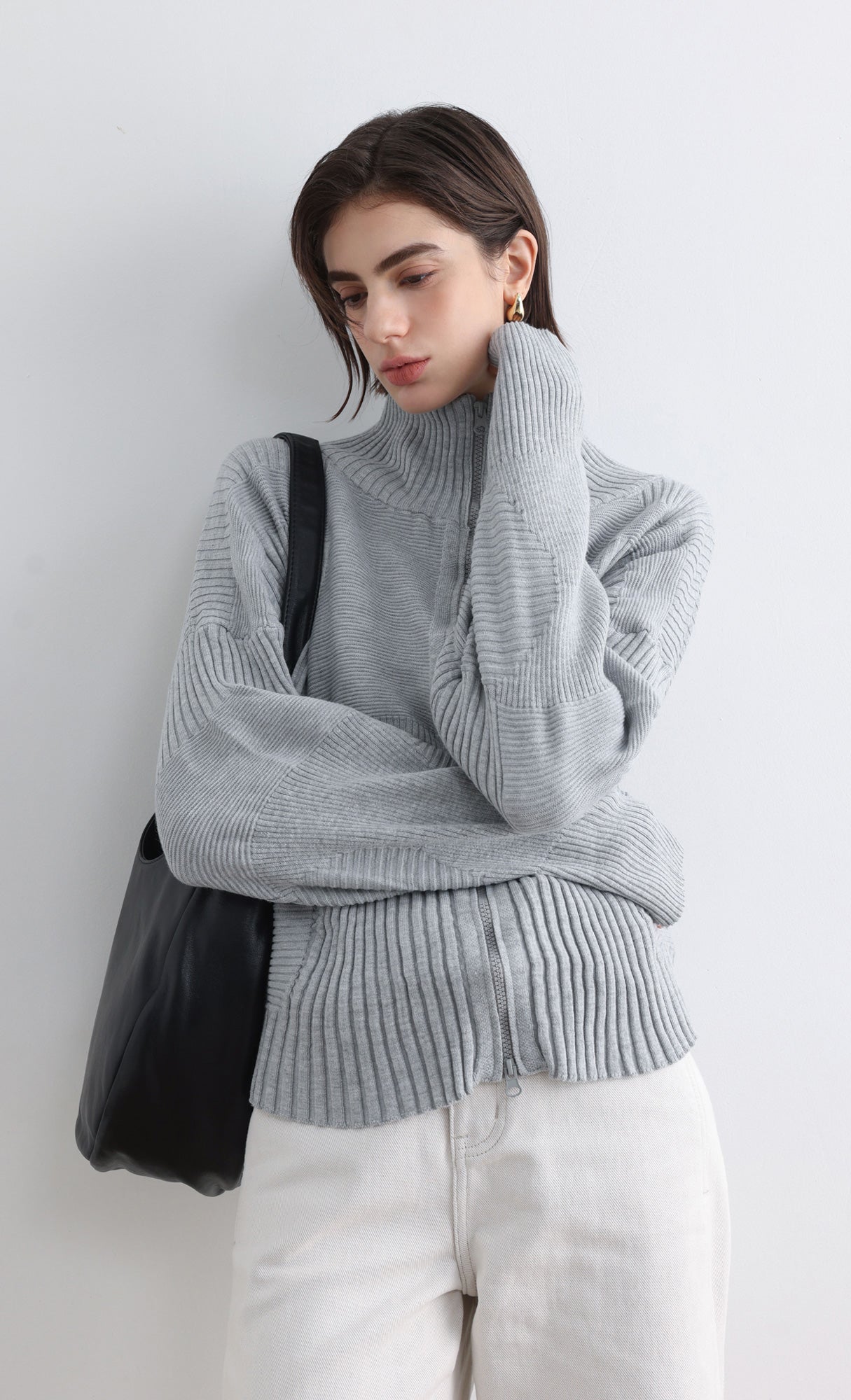 High Neck Knitted Pleated Zip-Up Cardigan_Grey
