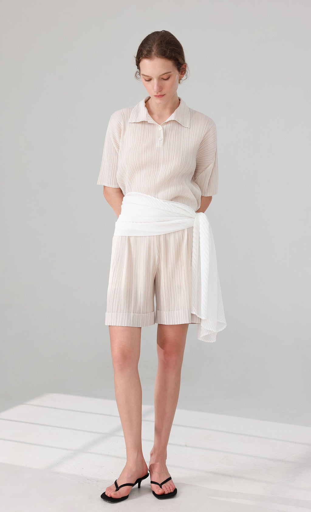 Essen Collard pleated Shirts_ivory