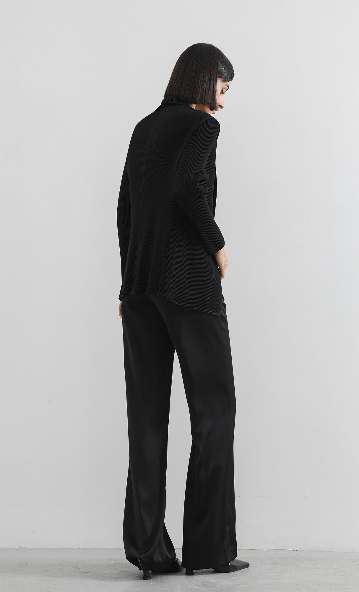 curve pleated set-up jacket_black